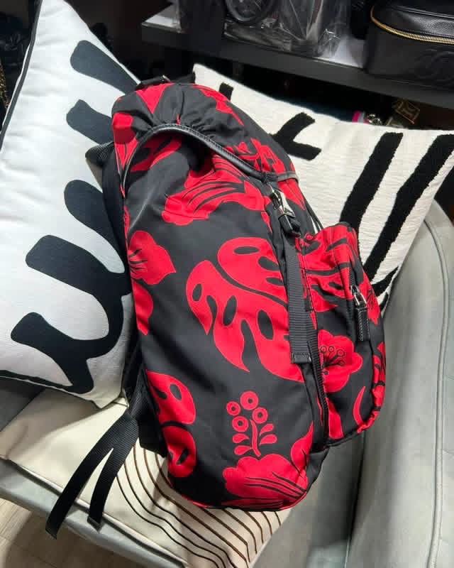 Prada Backpack nylon  100%Authentic, 95%New✅Dust bag