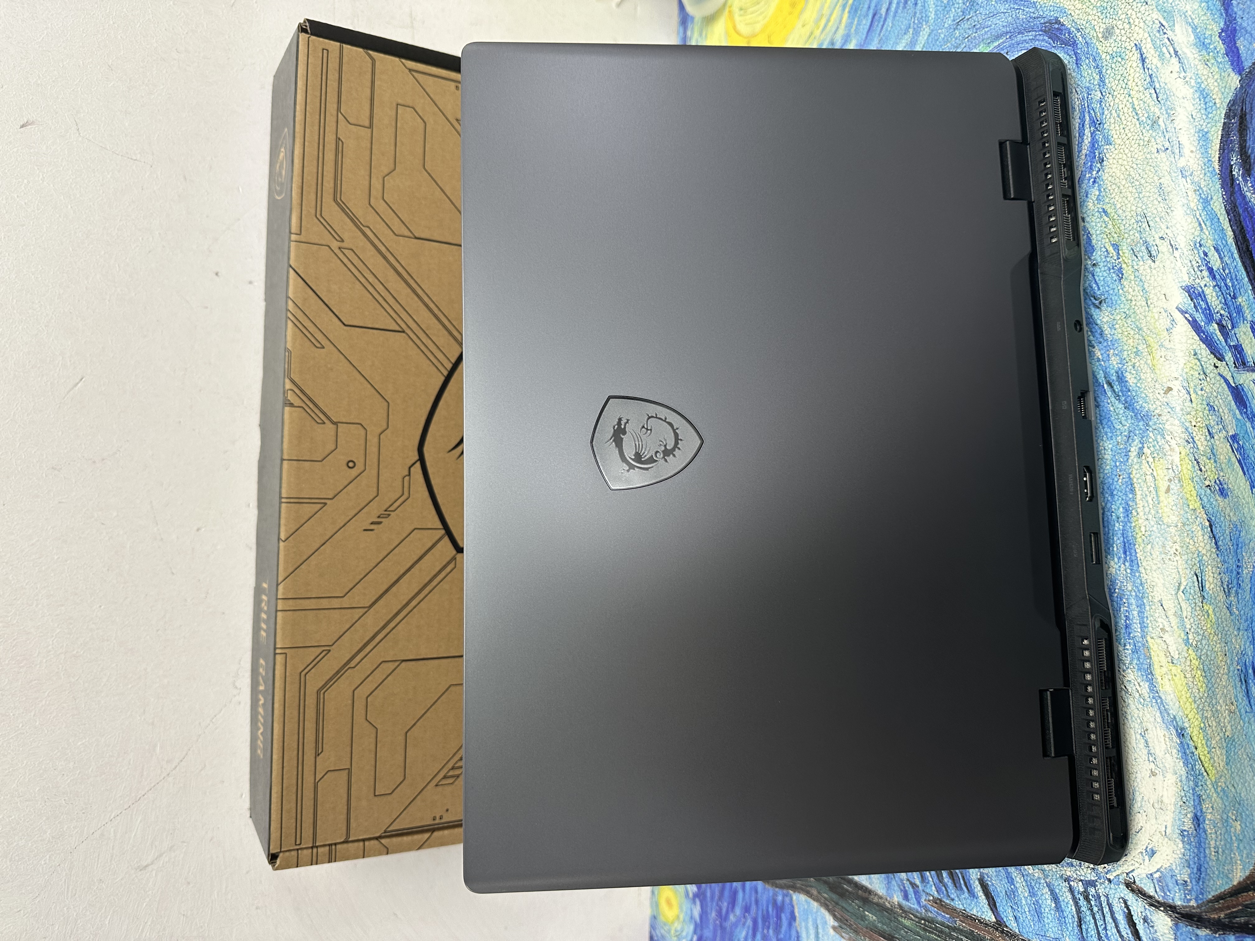 #6250全新質素 MSI Sword 16 HX B14V   i7-14650HX /16GB Ram/1TB SSD/16寸2.5K Mon/RTX 4060獨立顯示卡/240Hz 高刷/RGB 彩色Keyboard/ Gaming Laptop / Notebook / Laptop / YouTube / Win11 / Netflix / Music 