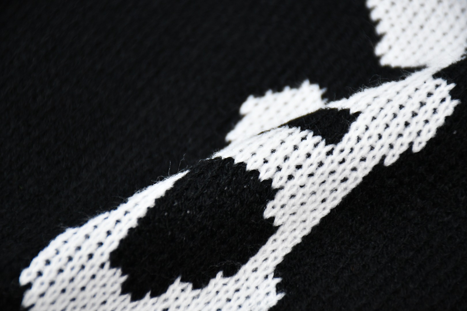 Supreme Thrasher Sweater