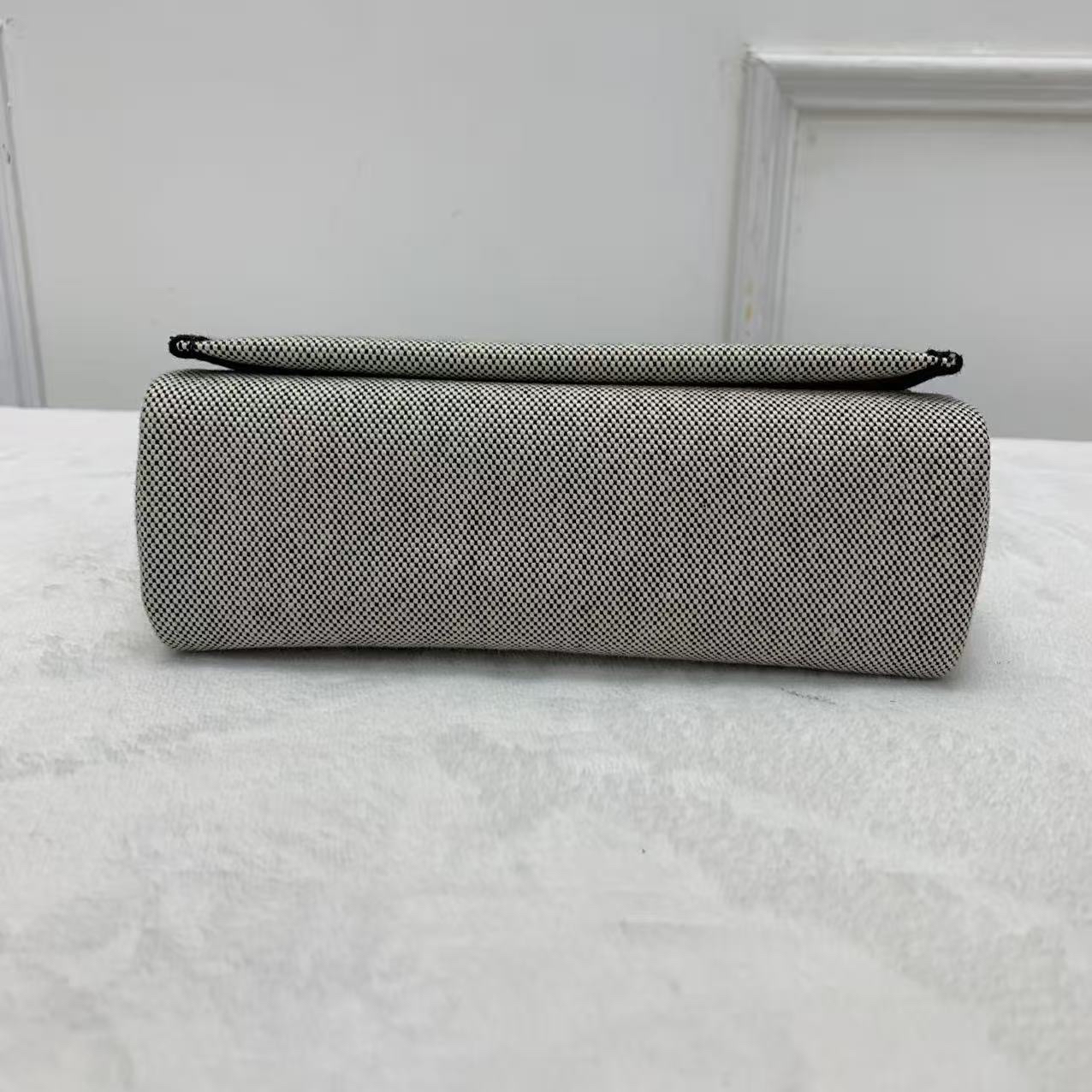 Hermes/愛馬仕herbag Mini 斜挎包 黑白熊貓拼色 帆布拼牛皮 經典男女同款通勤包 K刻