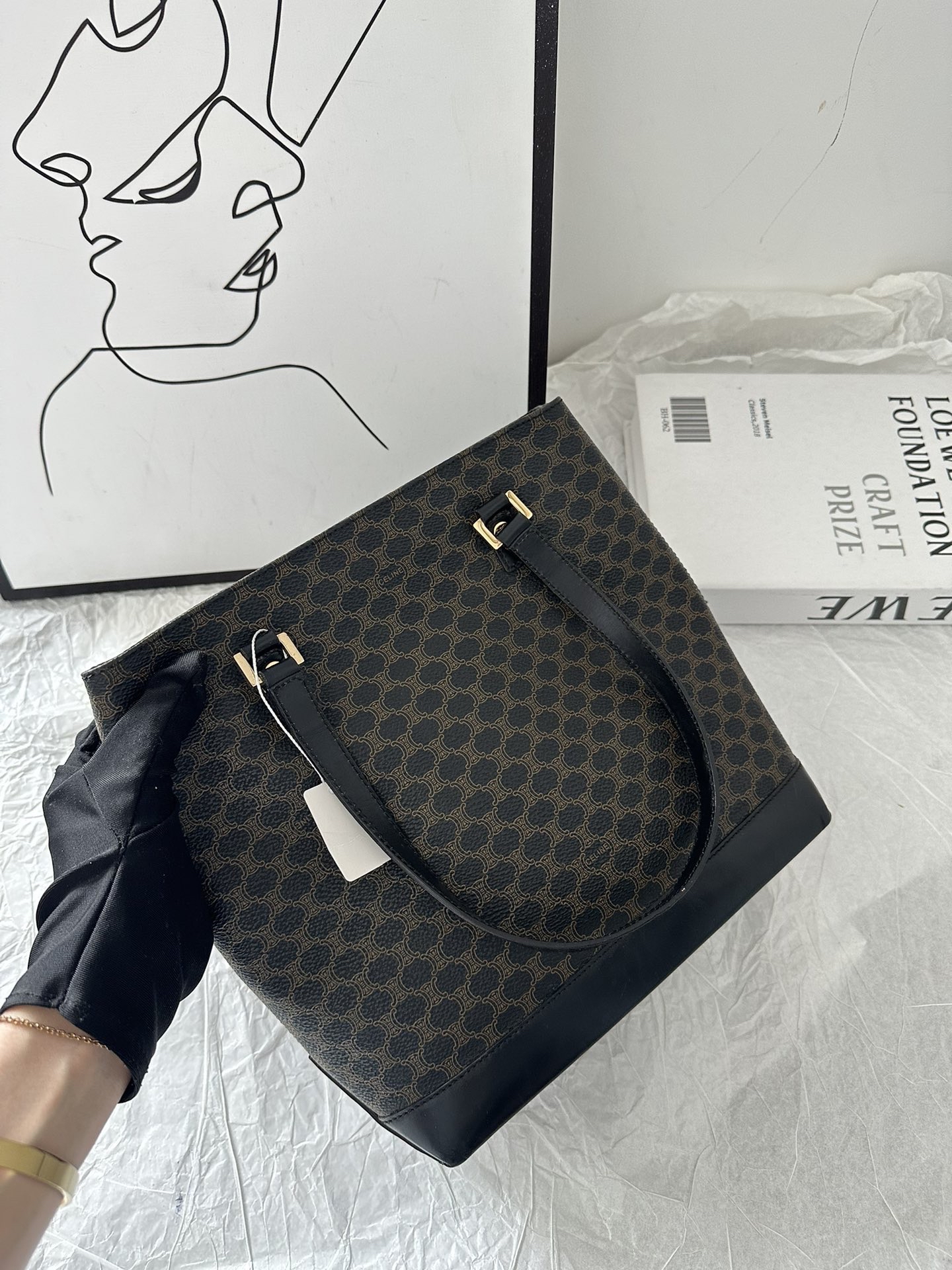 【預訂貨品】Celine黑花tote bag