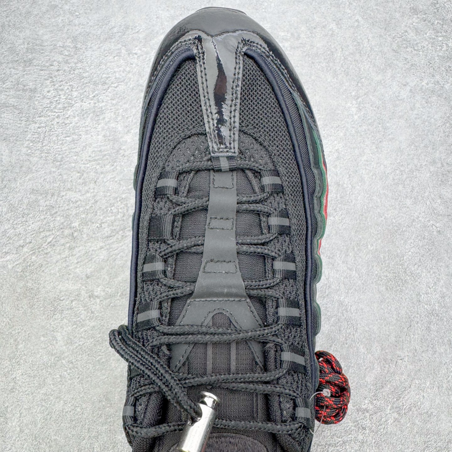 UNDEFEATED x Nike Air Max 95 IB4453-001