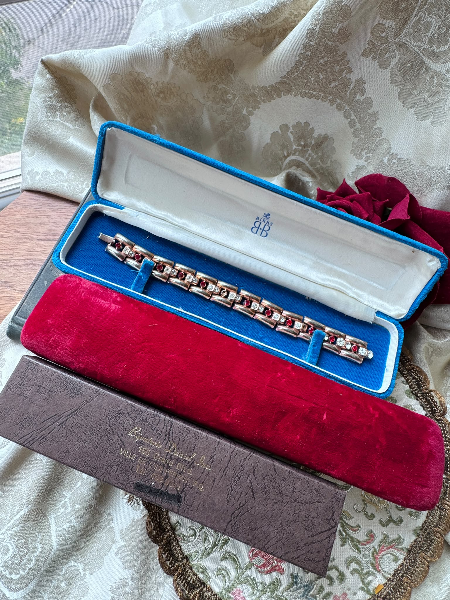 Vintage Bracelet Boxes / Jewelry Boxes (MT2621)