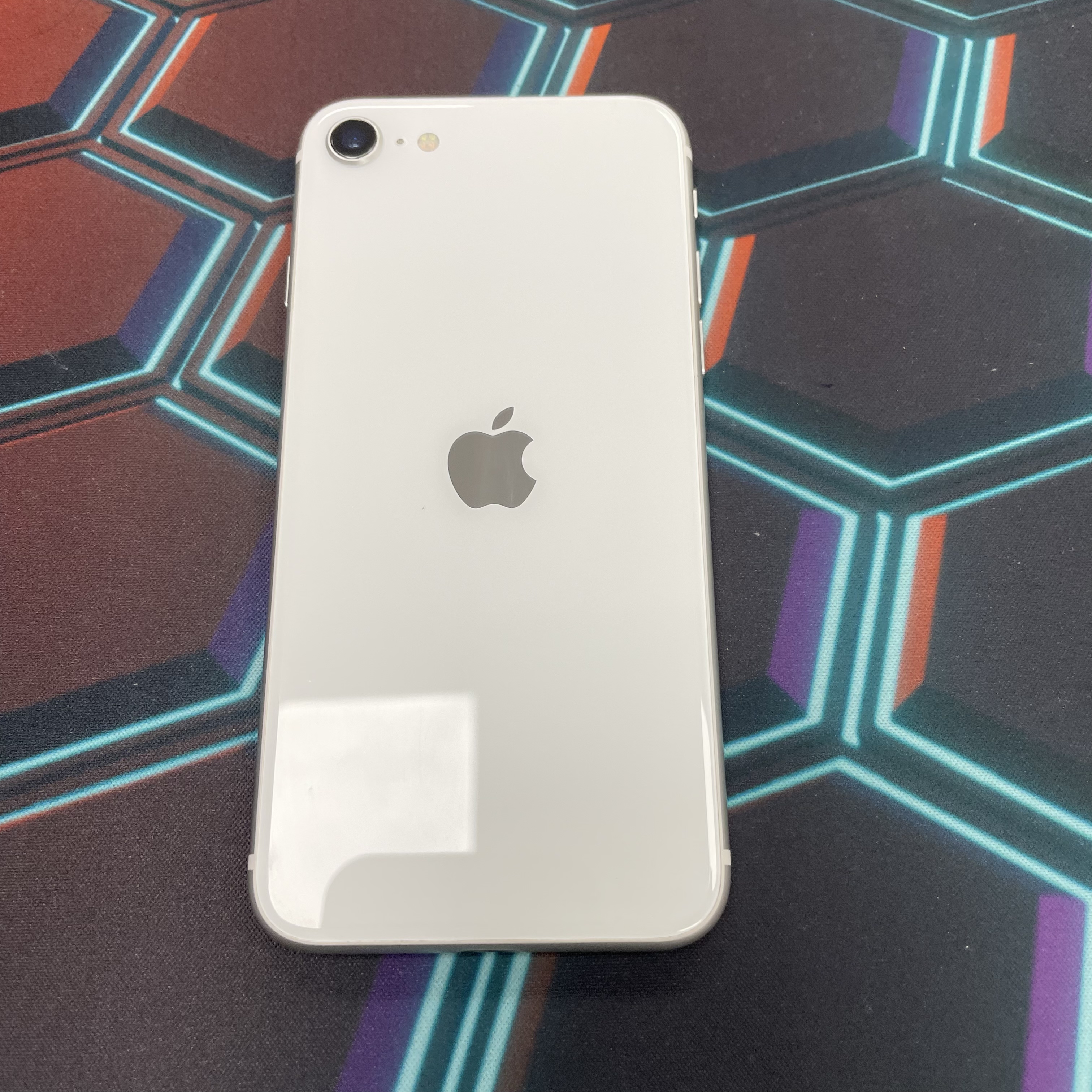 *7047 SE 2 勁靚機 128GB 電71 白色 white