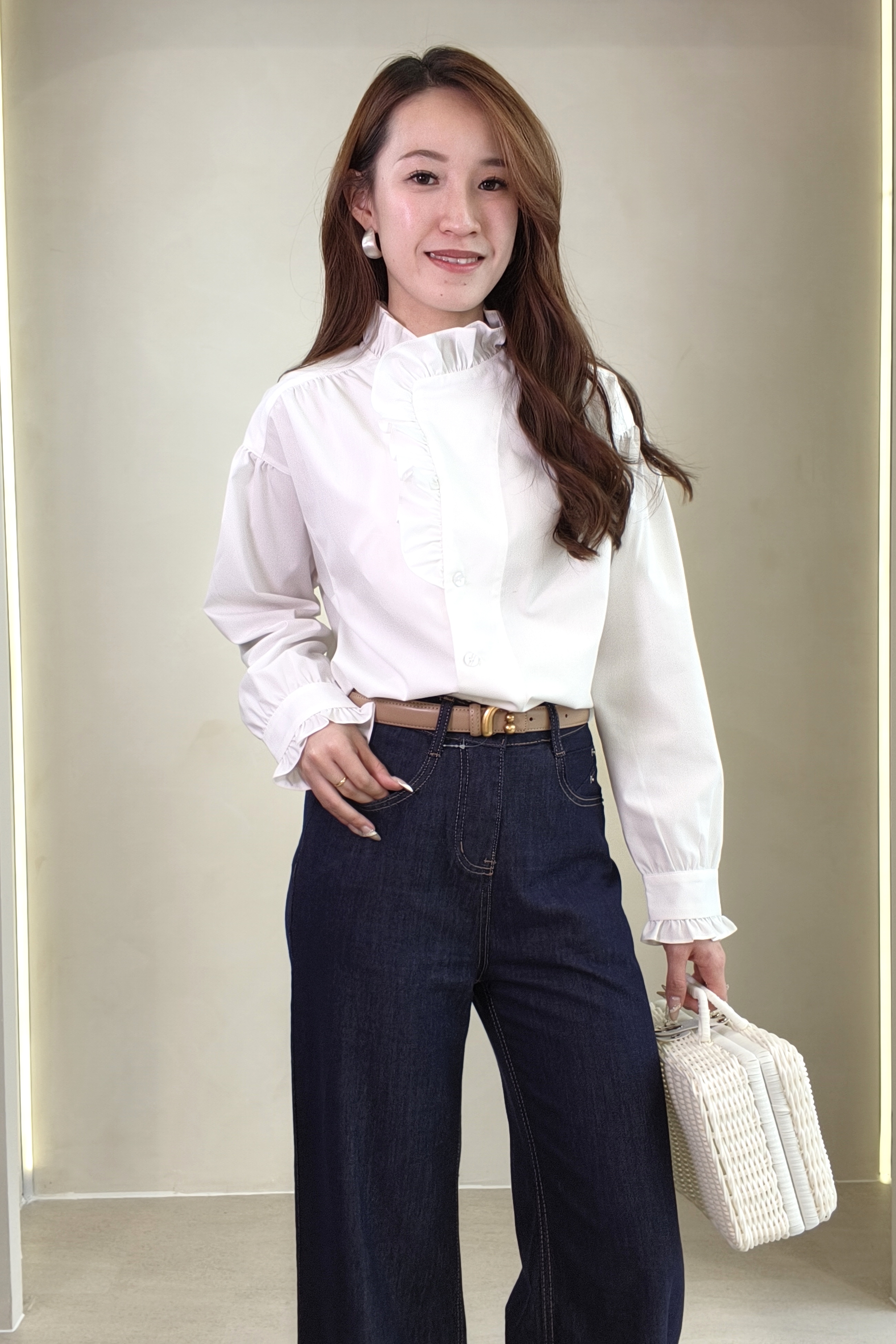 CB2546 Asymmetric Ruffle Collar Shirt