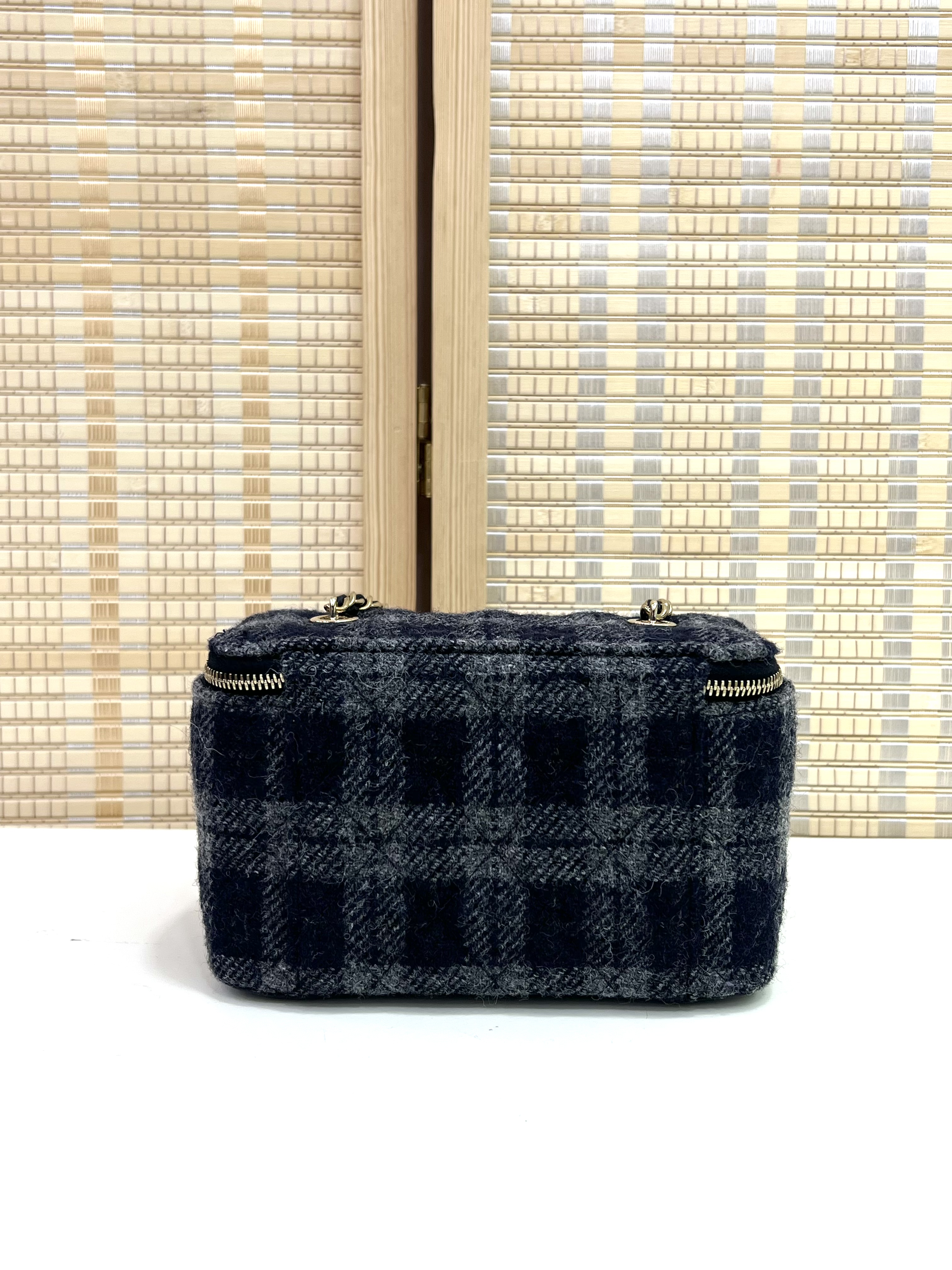 直播貨品 |  [1個-$100 2個-$300］GG68