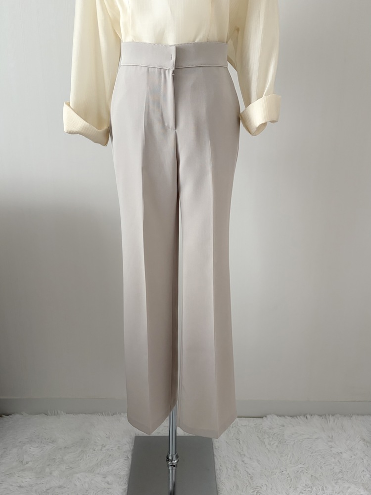 Classique Tailored Pants (Light Beige)
