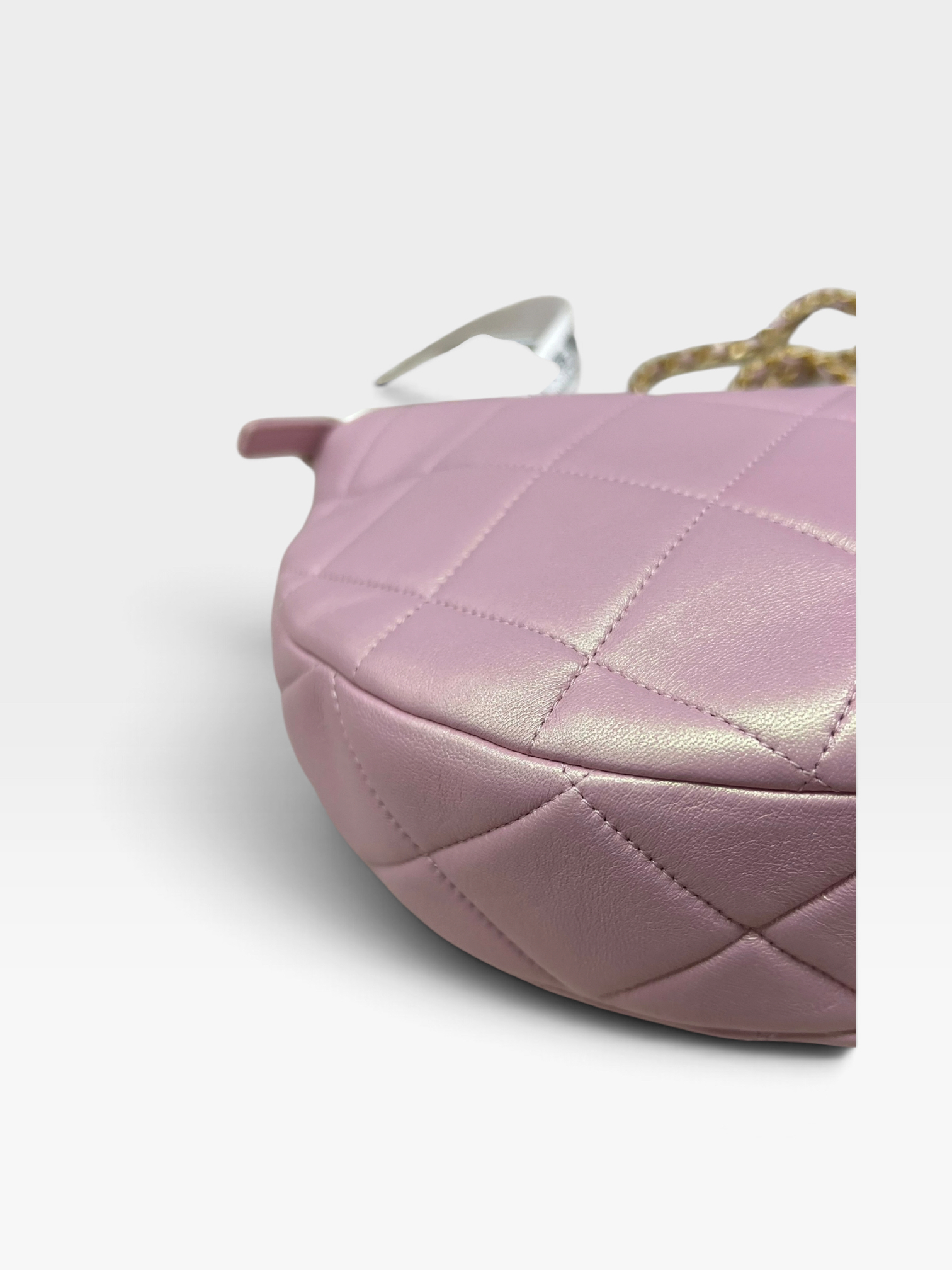 Pre-Owned CHANEL "All About Pearls" Hobo Bag / Product Code: 092505
