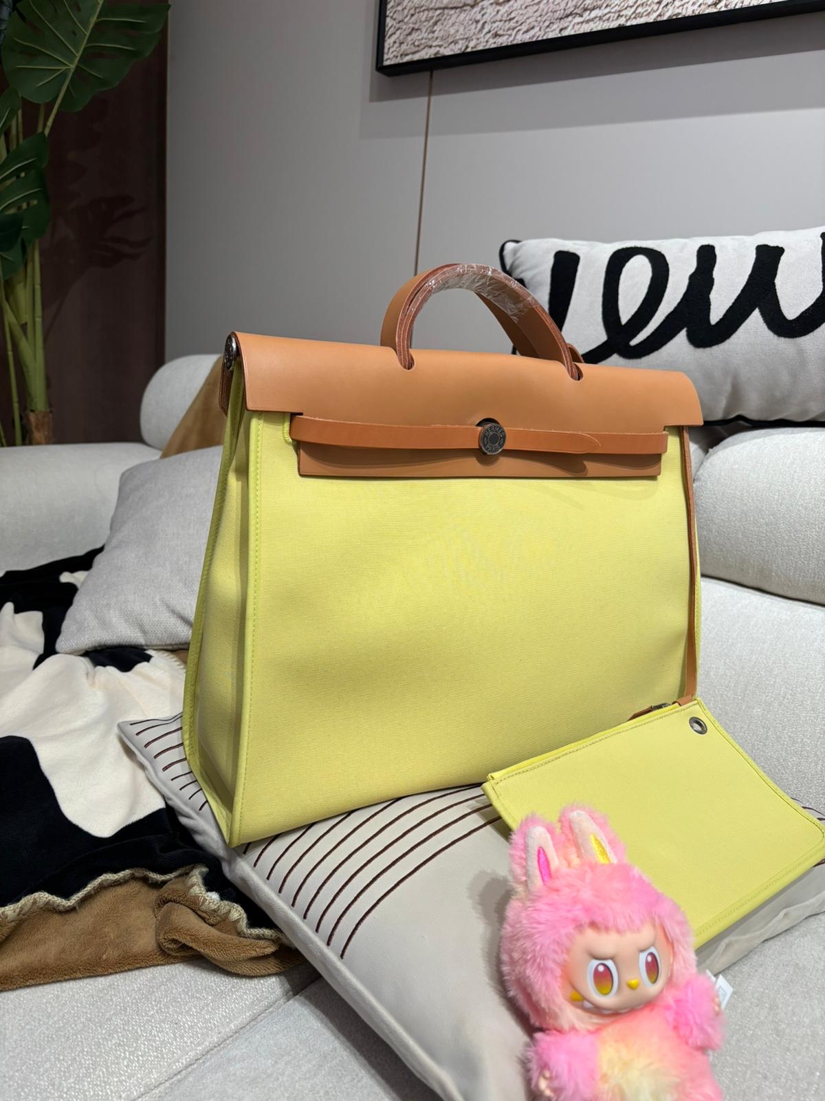 Hermes Herbag 39, 100%Authentic,98%new ✅key lockpad✅dust bag