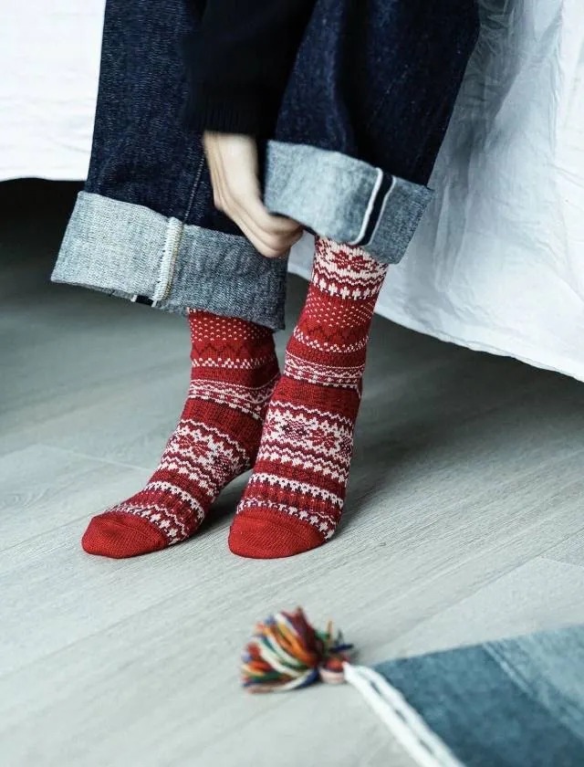  0315 V. Westwood 紅色襪隨機 1套3對