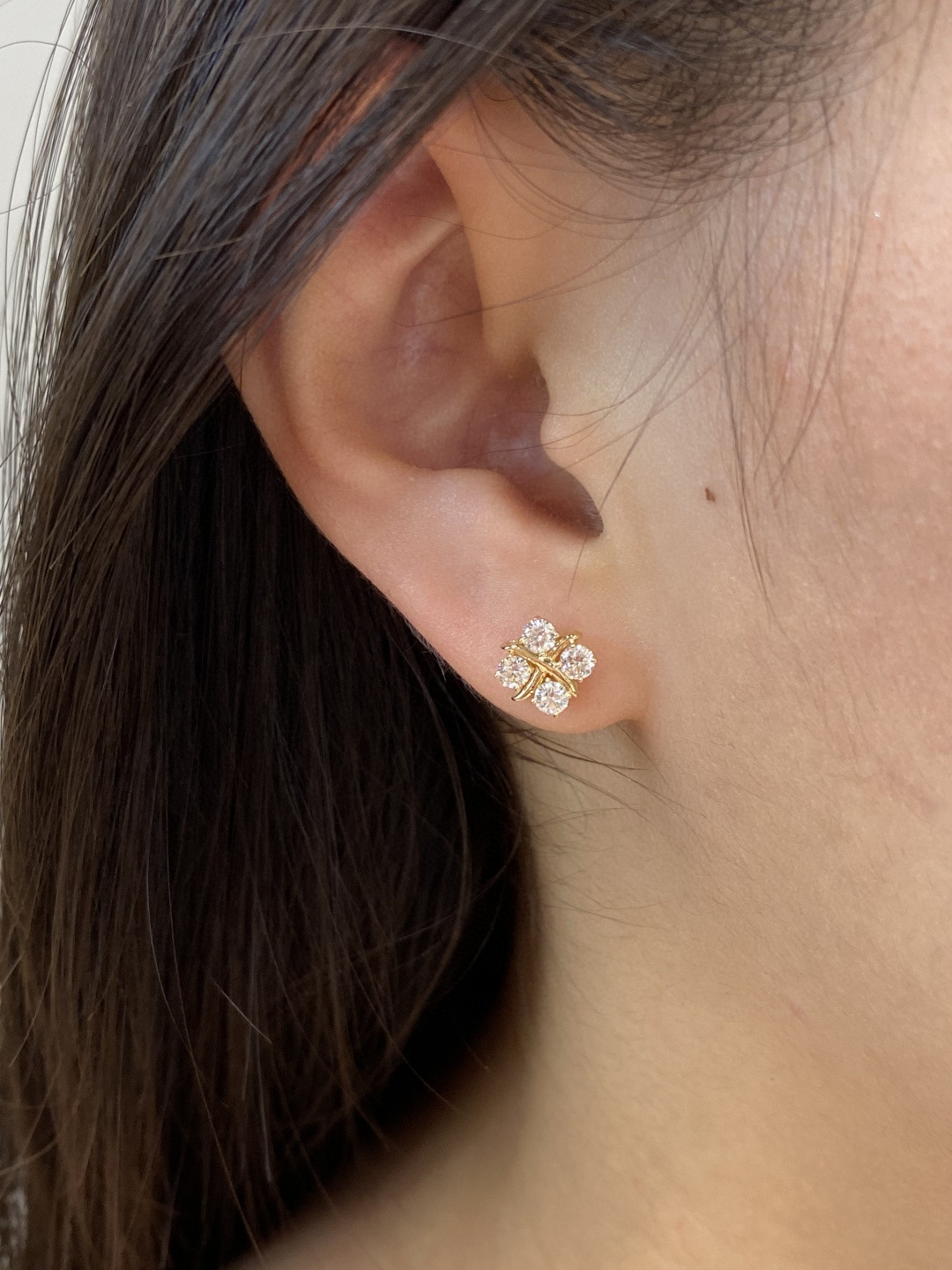 18K Diamond Earrings 
