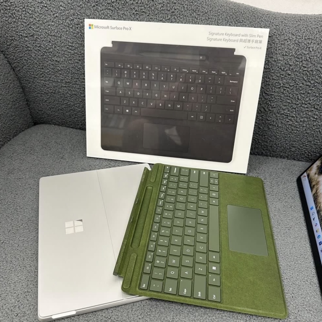 Microsoft surface Pro 8/i5-1145G7,i7-1185G7/8,16GB Ram/256,512GB,1TB SSD/2.8K Touch mon /銀色/超窄邊框/ Tablet / Notebook / Laptop / PC / 文書 / 可插sim卡 /  平板 