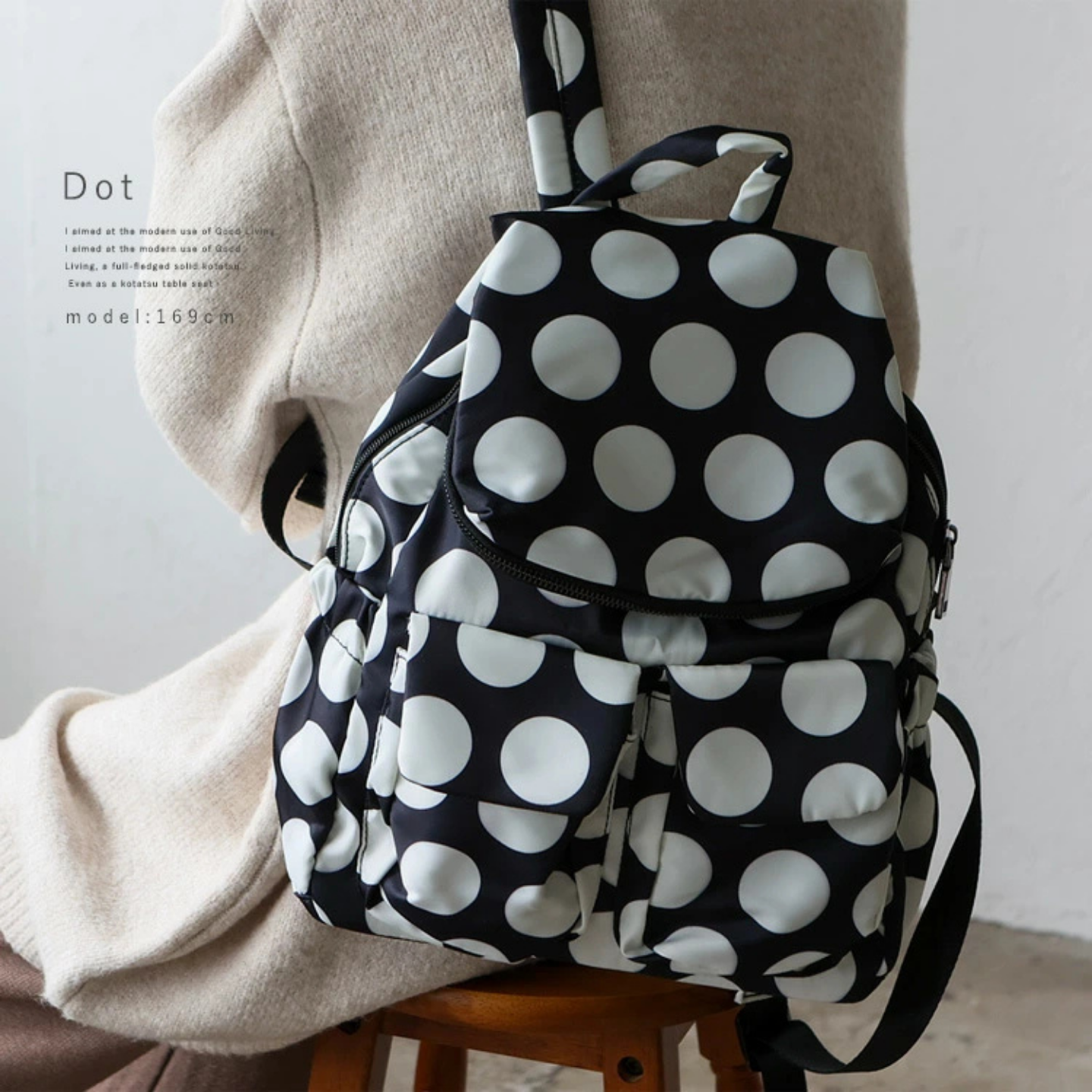 日本代購【 日本直送 10格 輕量 百搭 背囊10-Pocket Lightweight Backpack 】 