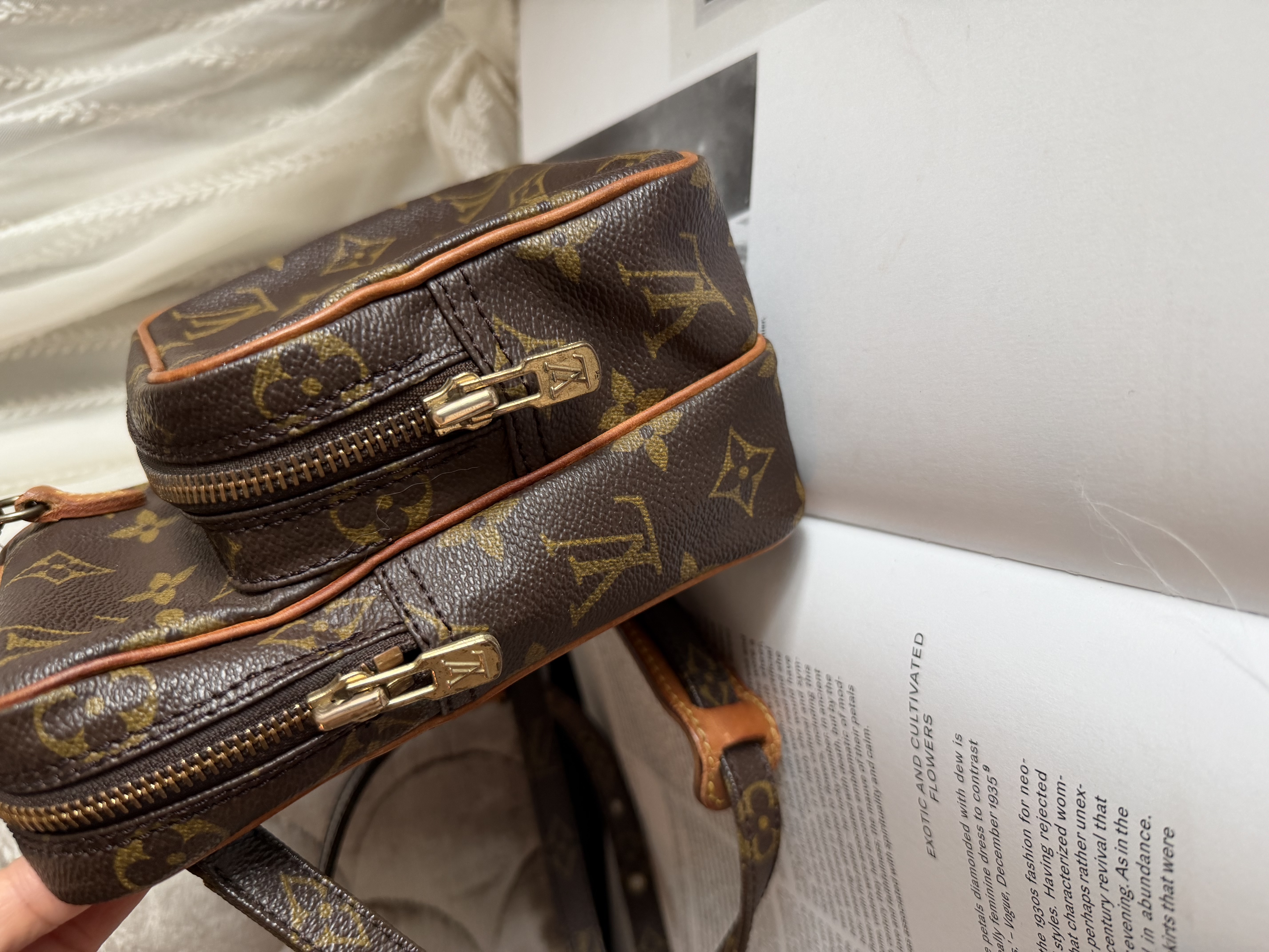 vintage louis vuitton amazon camera bag 