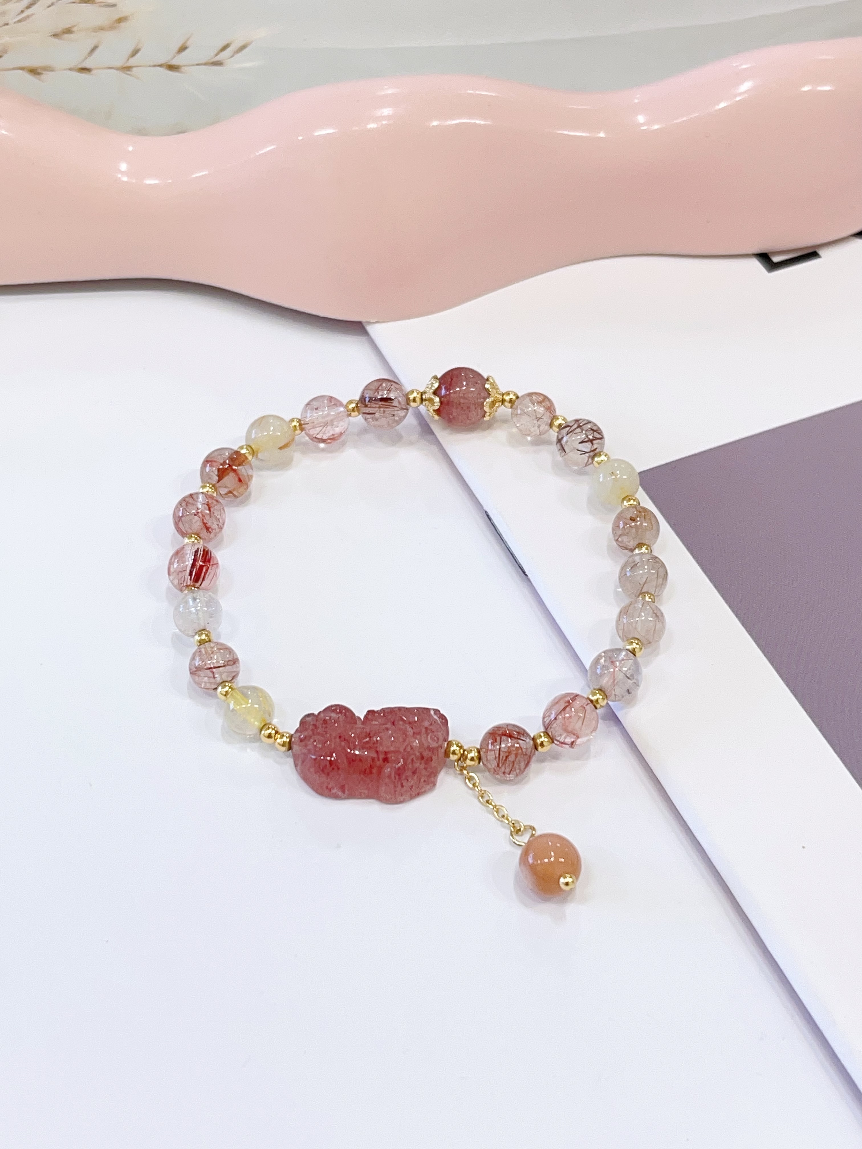 🌈🍓 彩发晶多宝 × 草莓晶貔貅手串 Multicolor Rutilated Quartz & Strawberry Quartz Pixiu | 6-8mm