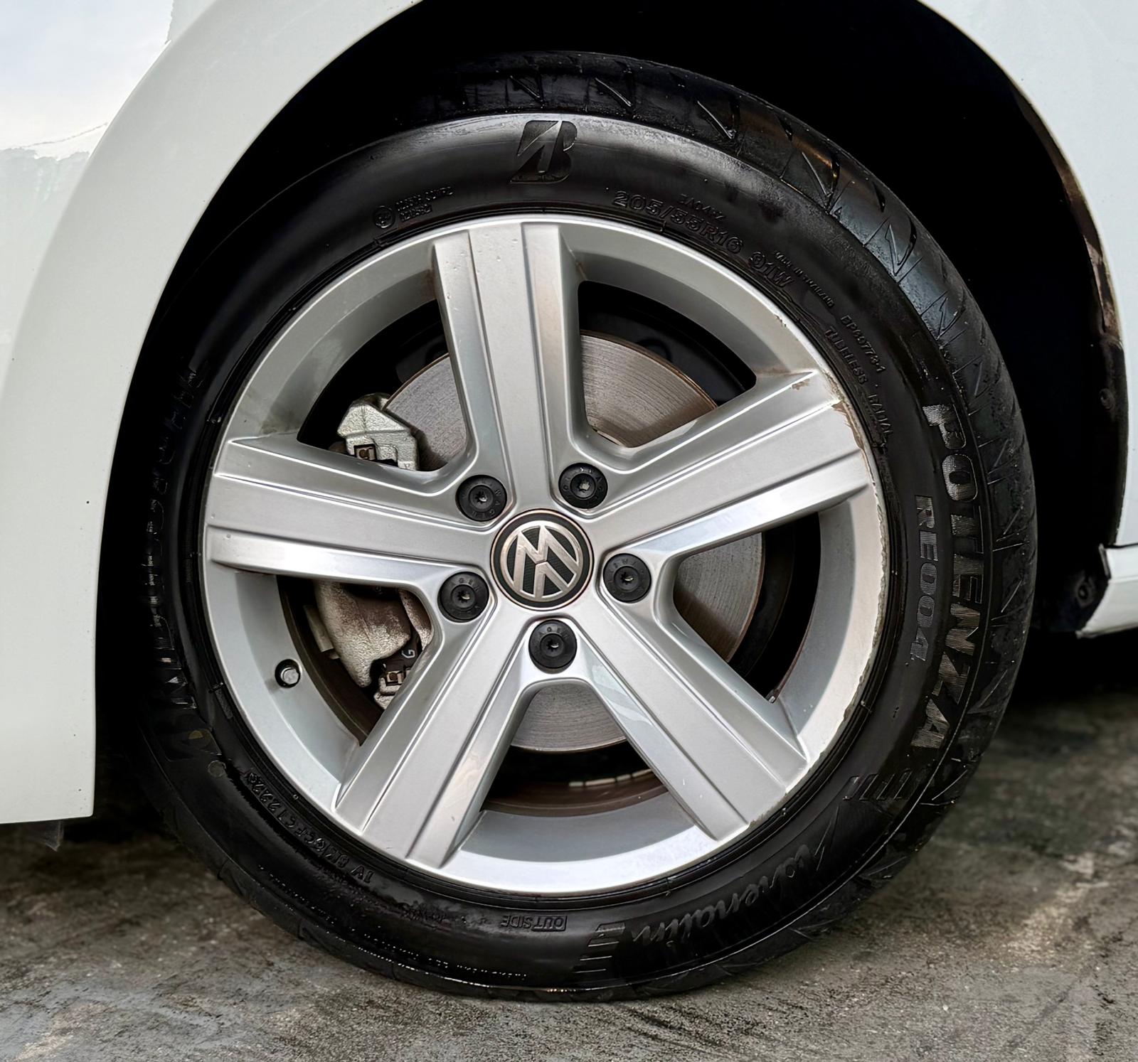 Volkswagen Golf Sportsvan TSI 2015