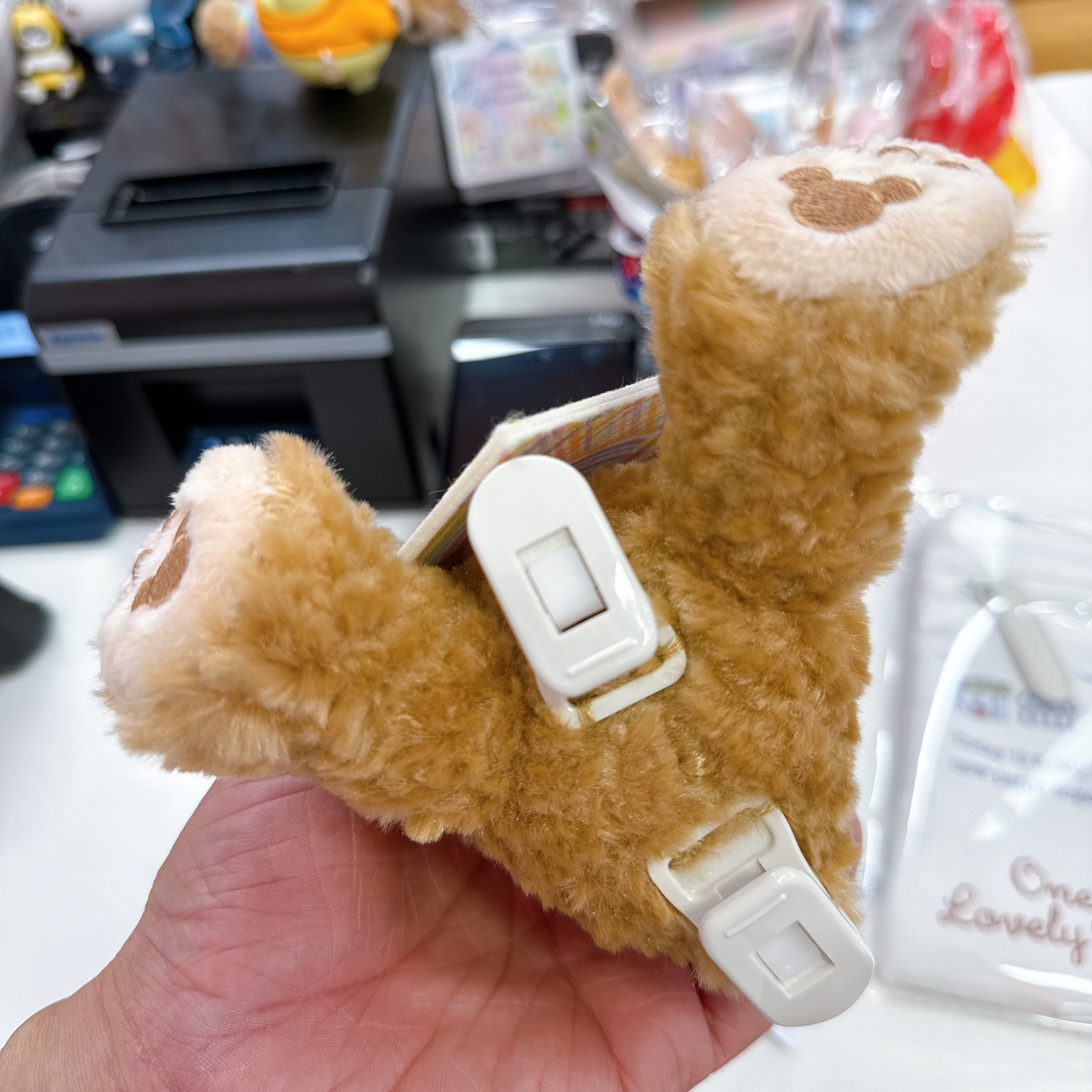 東京迪士尼限定Duffy公仔大掛飾 （可以掛袋，又可以夾喺膊頭）