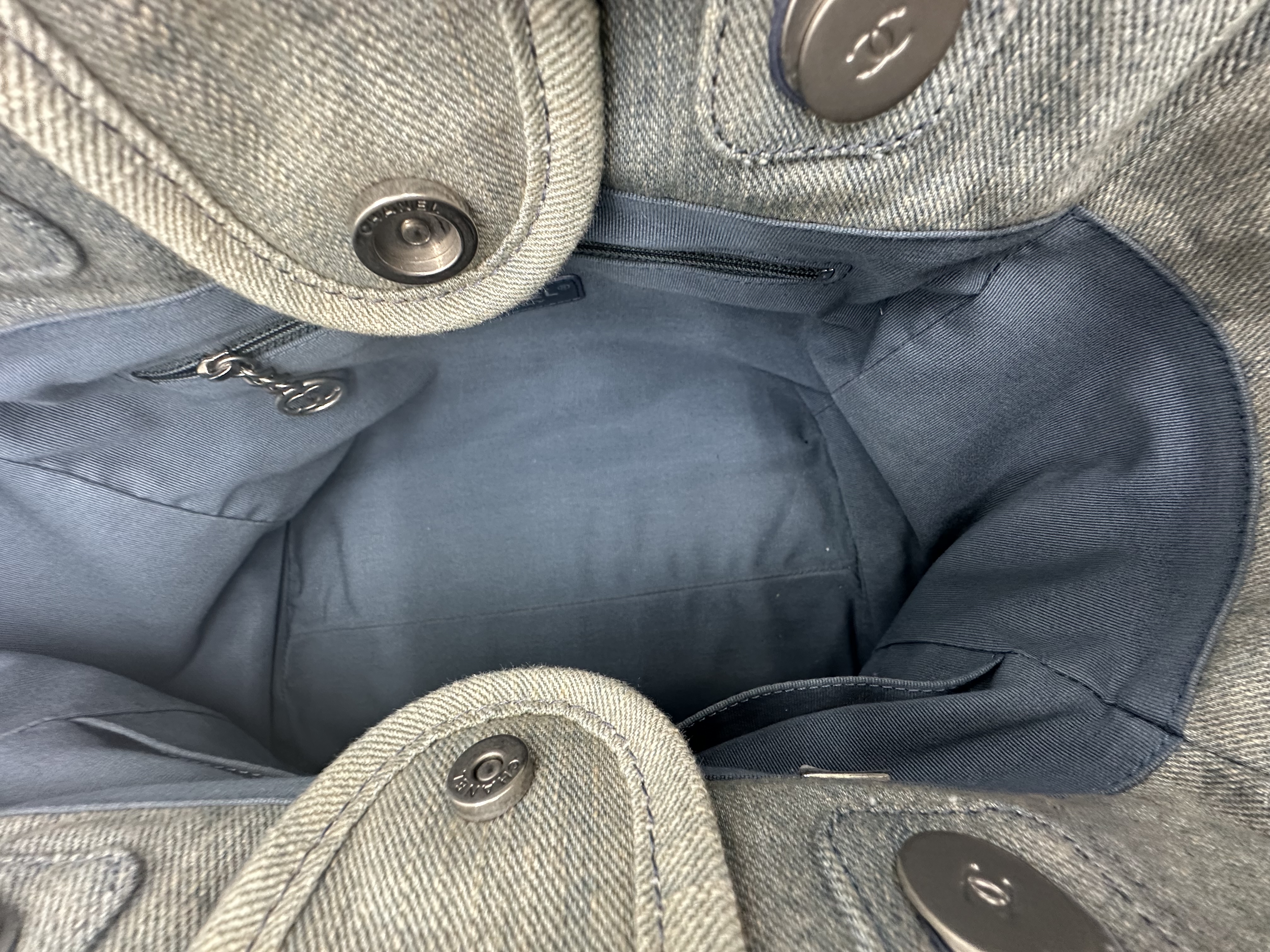 Pre-Owned CHANEL Denim Deauville Tote / Product Code: 26042103