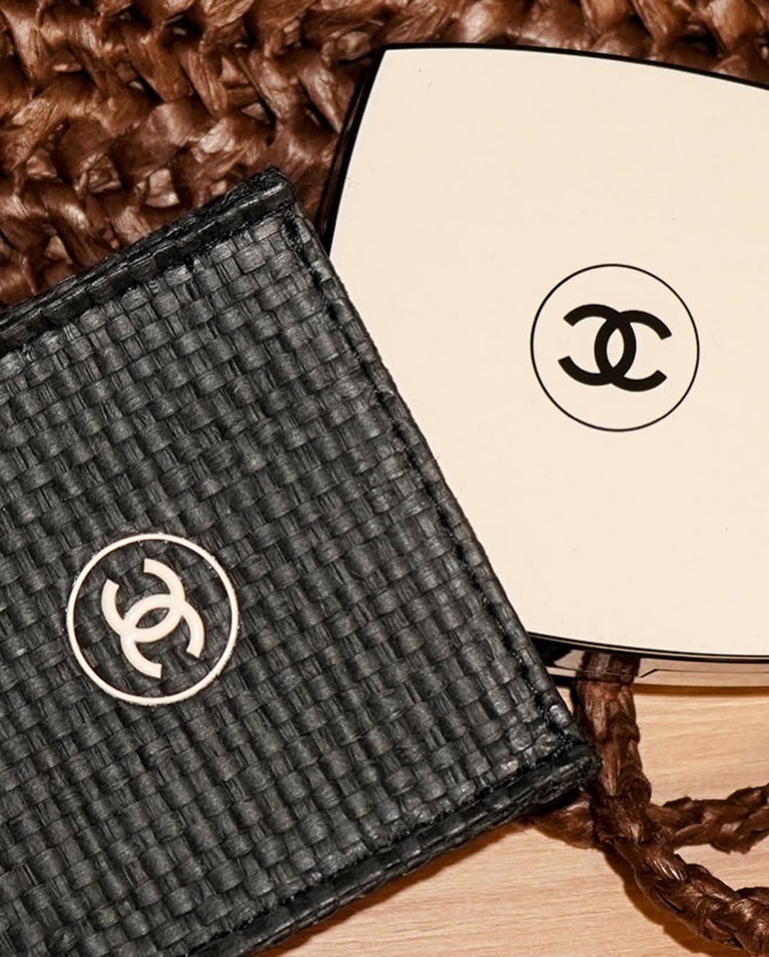 Chanel 香奈兒 LES BEIGES 自然亮肌果凍氣墊粉底 SPF 30/PA+++