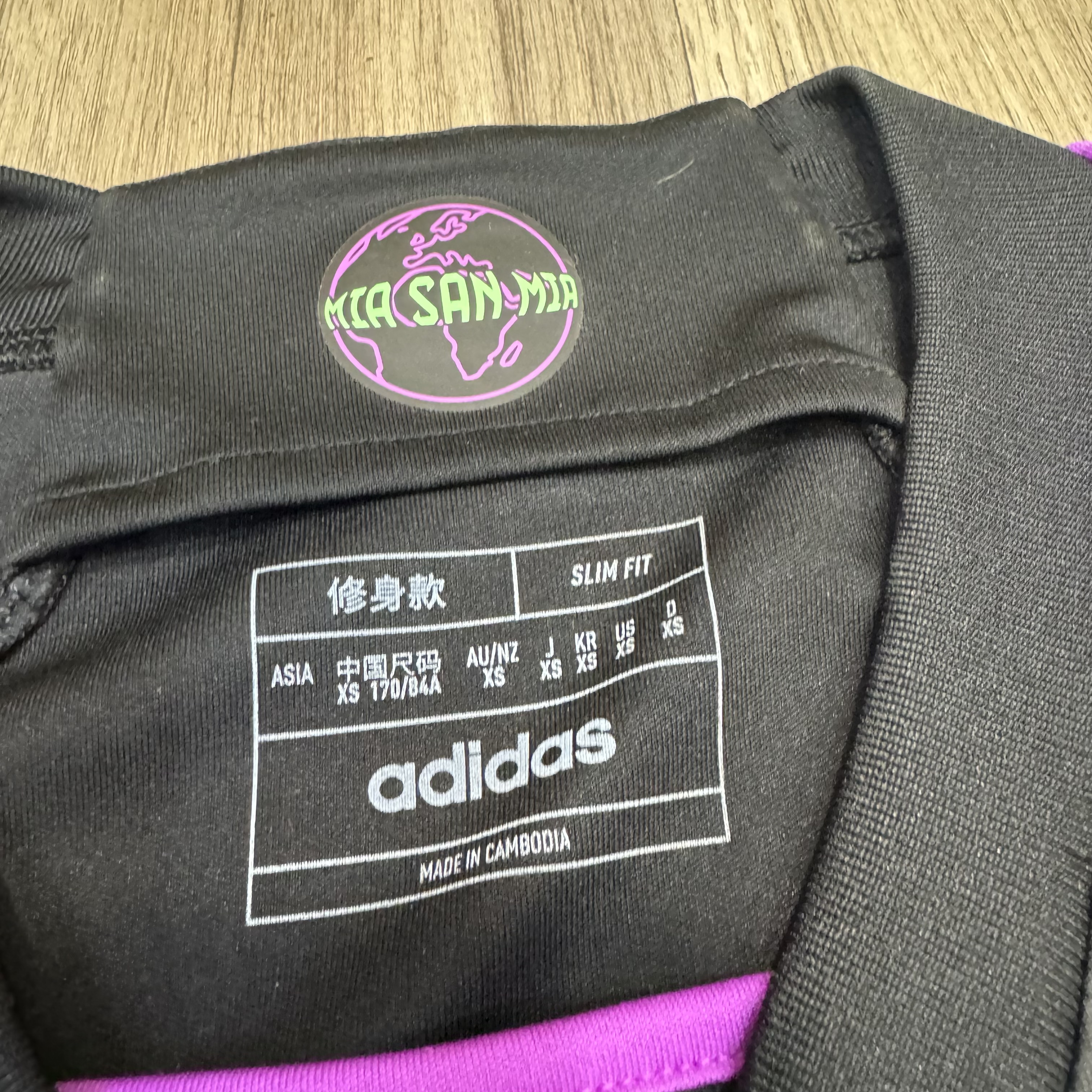 Bayern Munich 23/24 away shirt #25 Muller