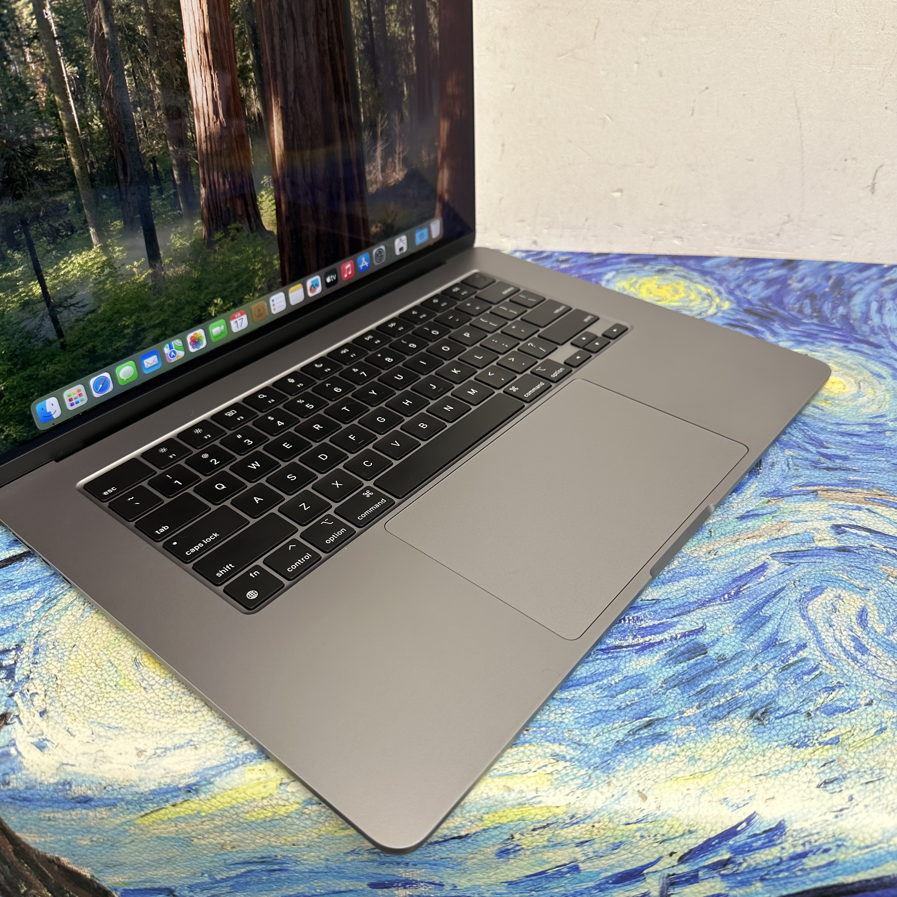 #5882 APPLE  MacBook Air M2 2023 M2 CPU/16GB Ram/1TB SSD/8核心GPU/Liquid Retina XDR Mon/15吋/太空灰/ Laptop /Notebook / Gaming