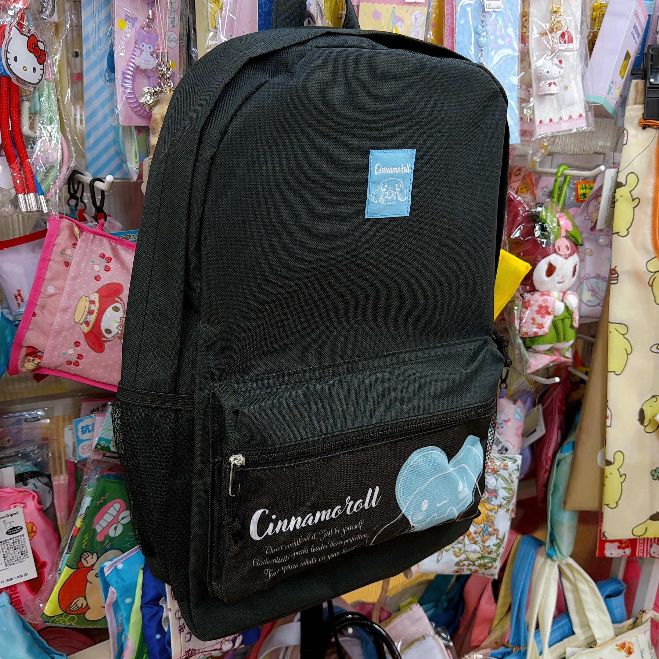 日本直送Sanrio 新款大容量背包
