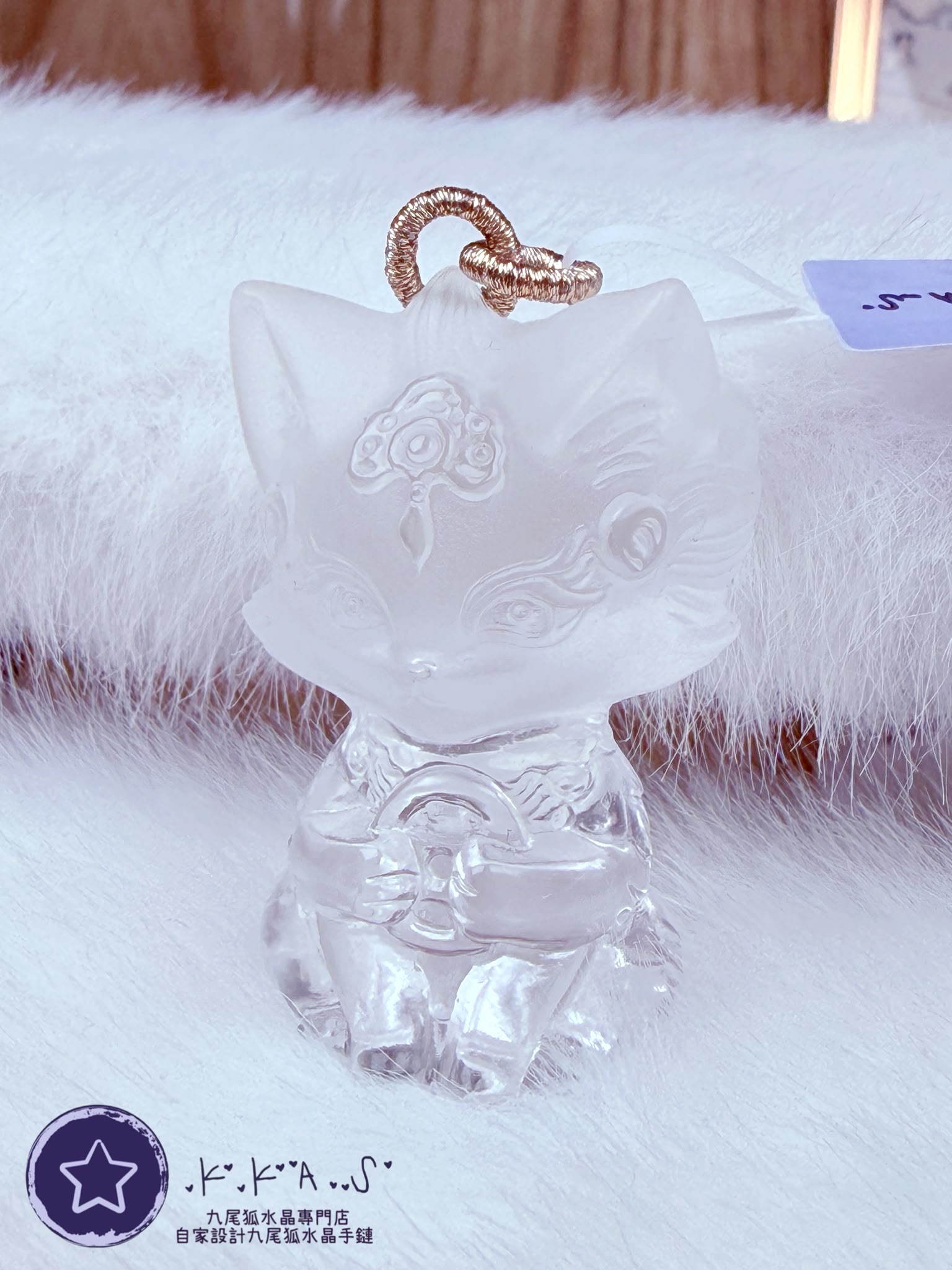 K00527 白水晶 立體 狐女孩 - 吊墜/手牌兩用款