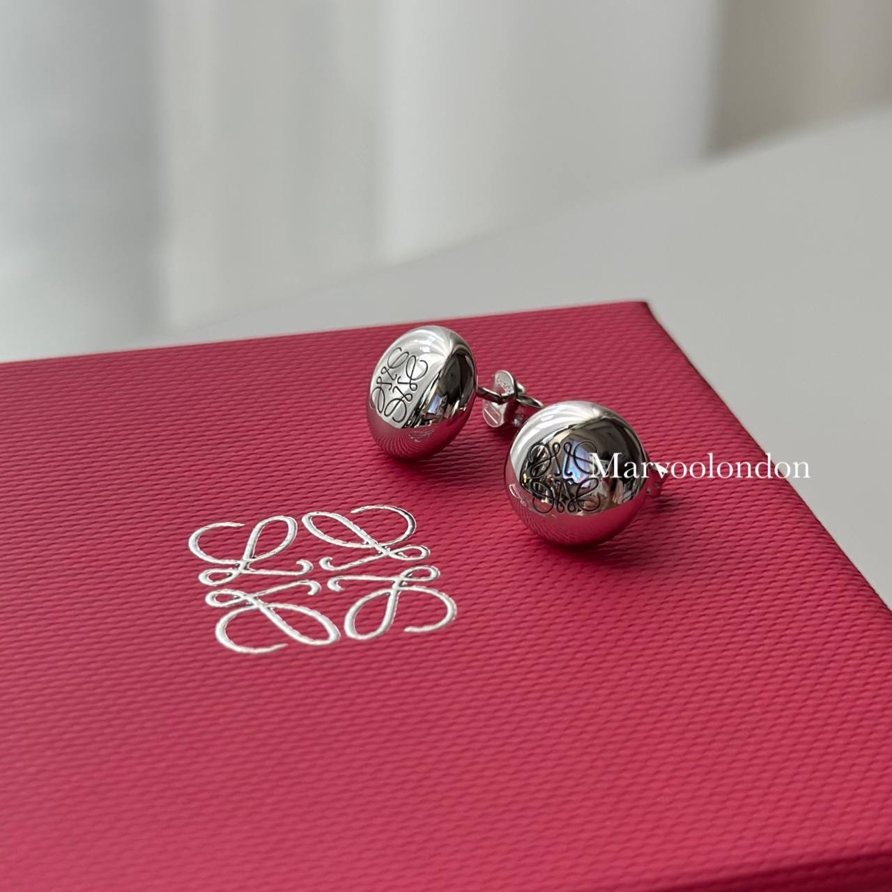 限時優惠✨訂貨📮LOEWE pebble 耳環 