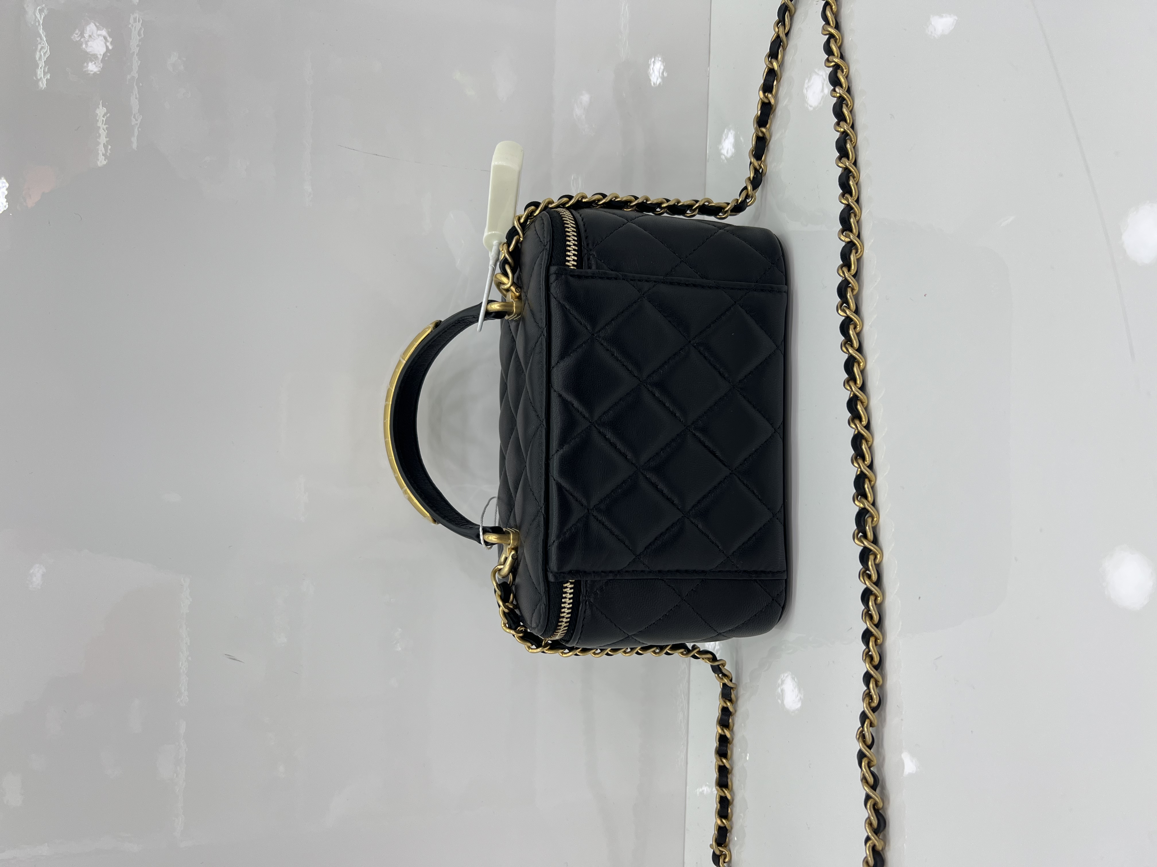 直播貨品 |  [1個-$100 2個-$300］EE40