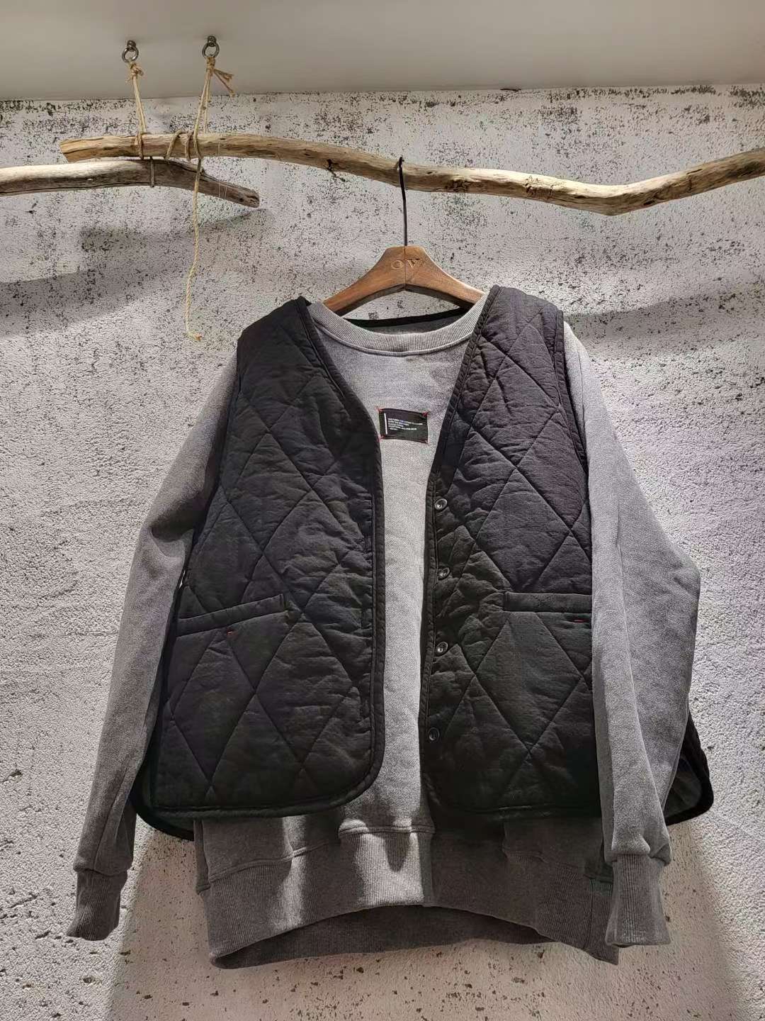 CP YY 鬆軟puffy夾棉背心