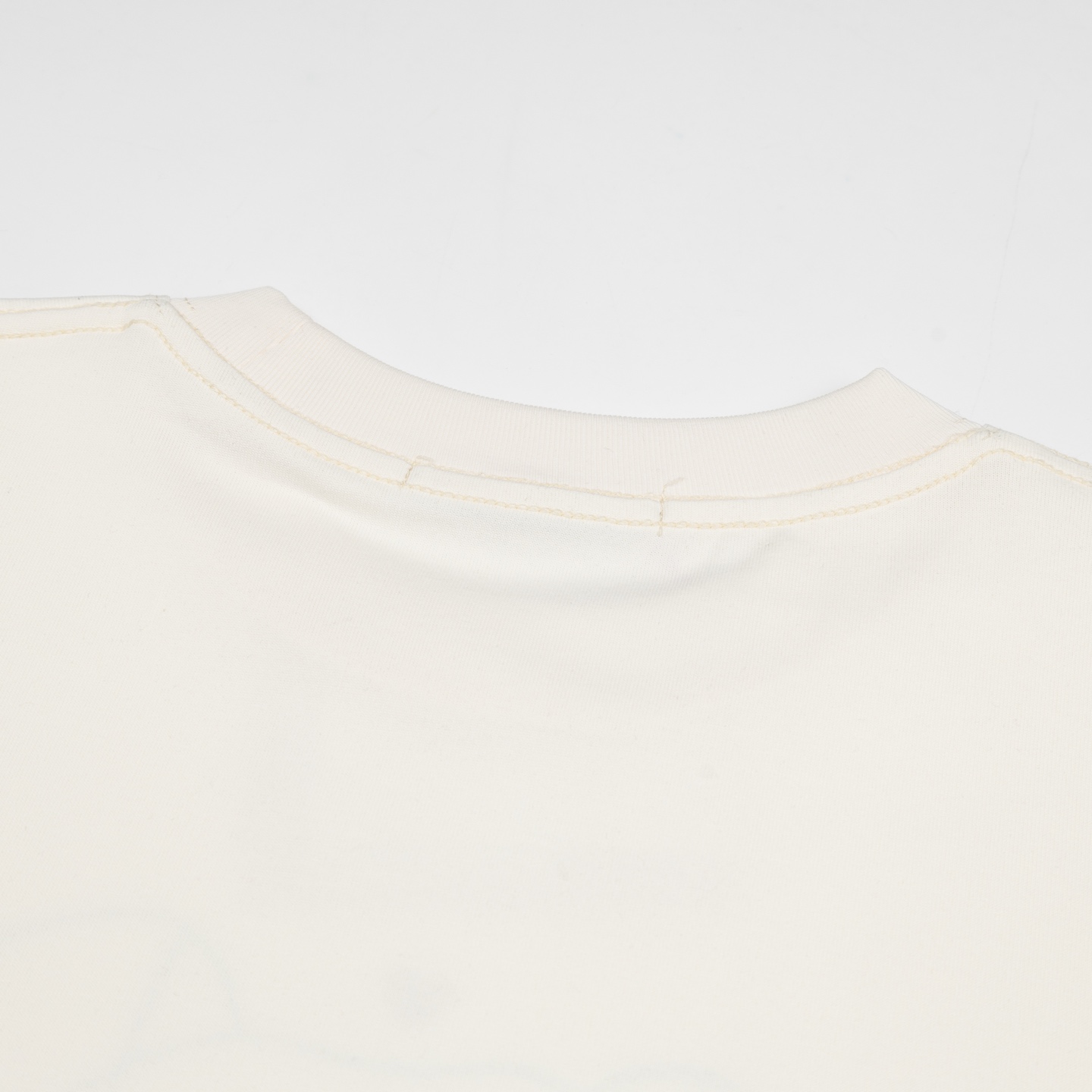 Mardi Mercredi Ddanji Twin Dachshund Graphic Tee