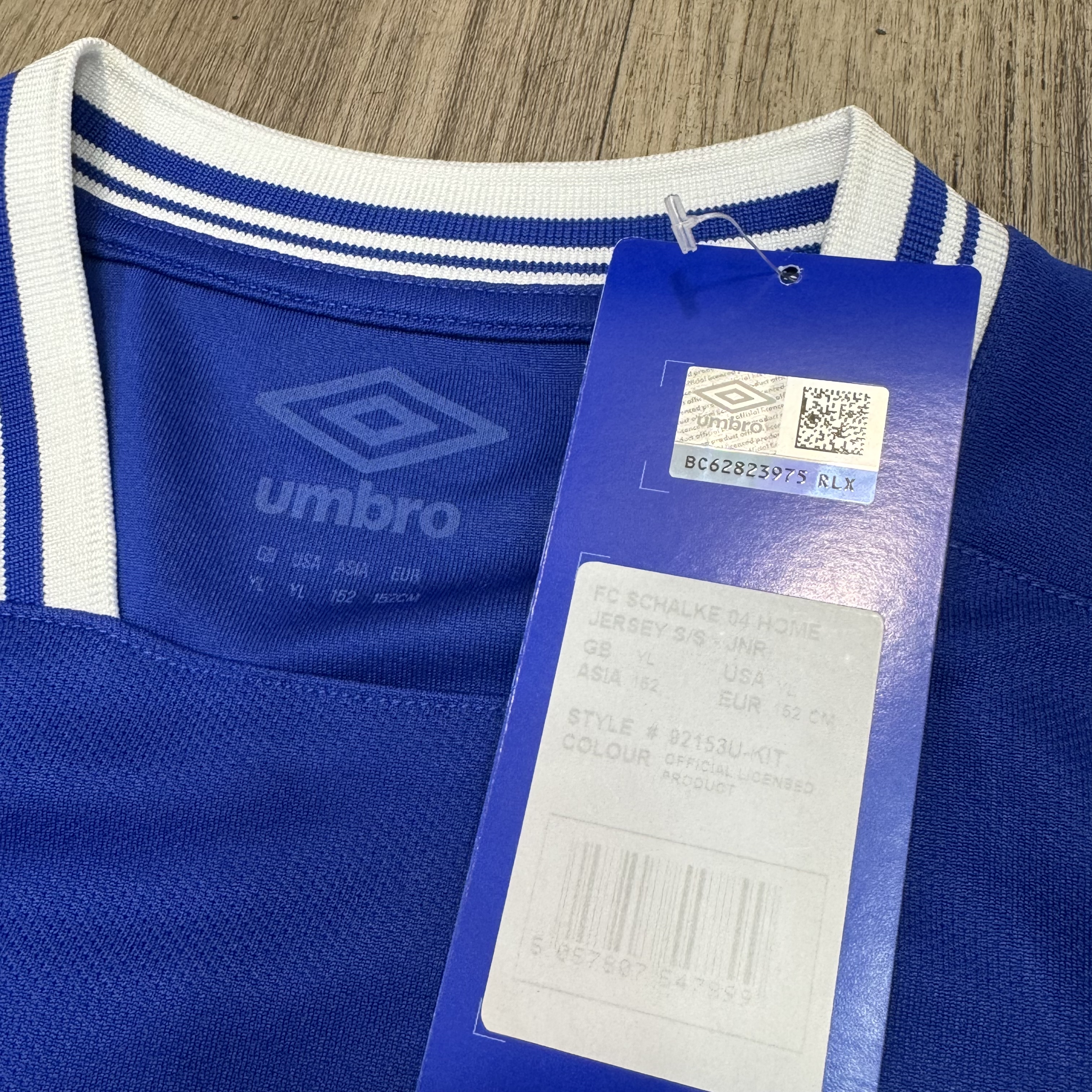 (Youth size)Schalke 04 20/21 home shirt (Bnwt)