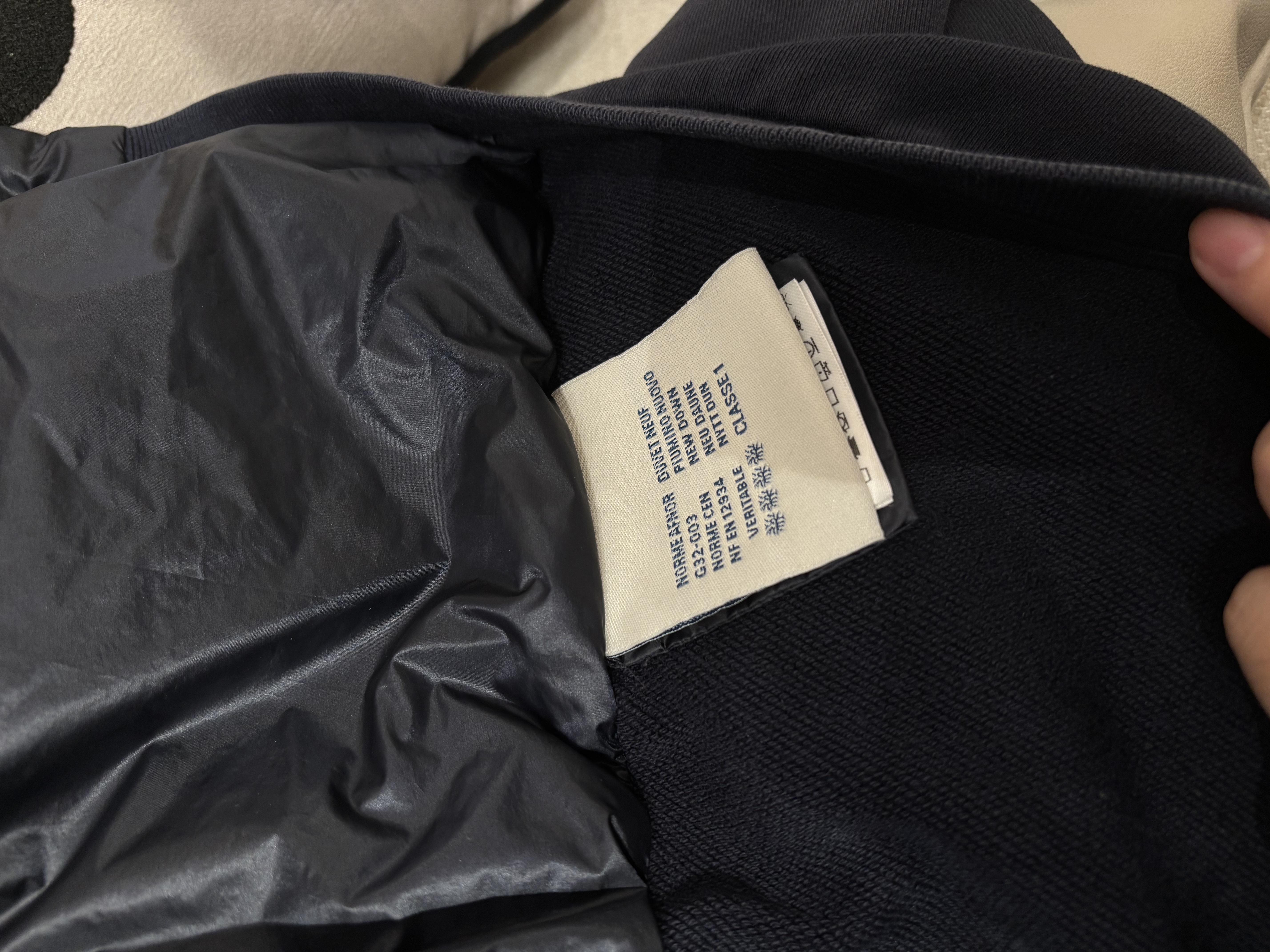 Moncler 羽絨外套outer XL 100%Authentic, 99%New