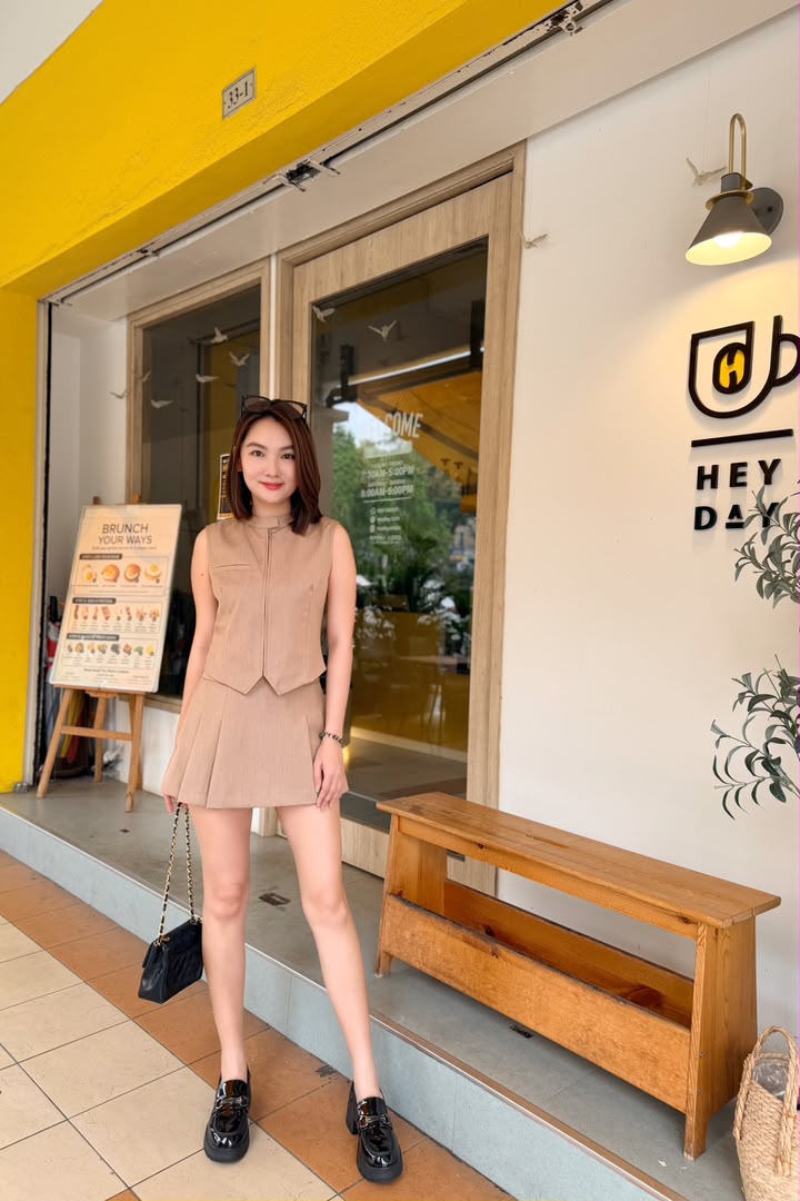 SS-Y679-1 IN-HOUSE STAND COLLAR VEST