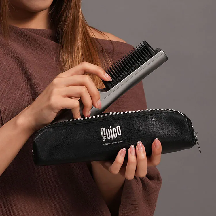 [香港行貨丨一年保養] QUICO Q-Travel 遠紅外線負離子無線造型梳 Q-Travel FIR Ionic Cordless Styling Brush HC309-GRY