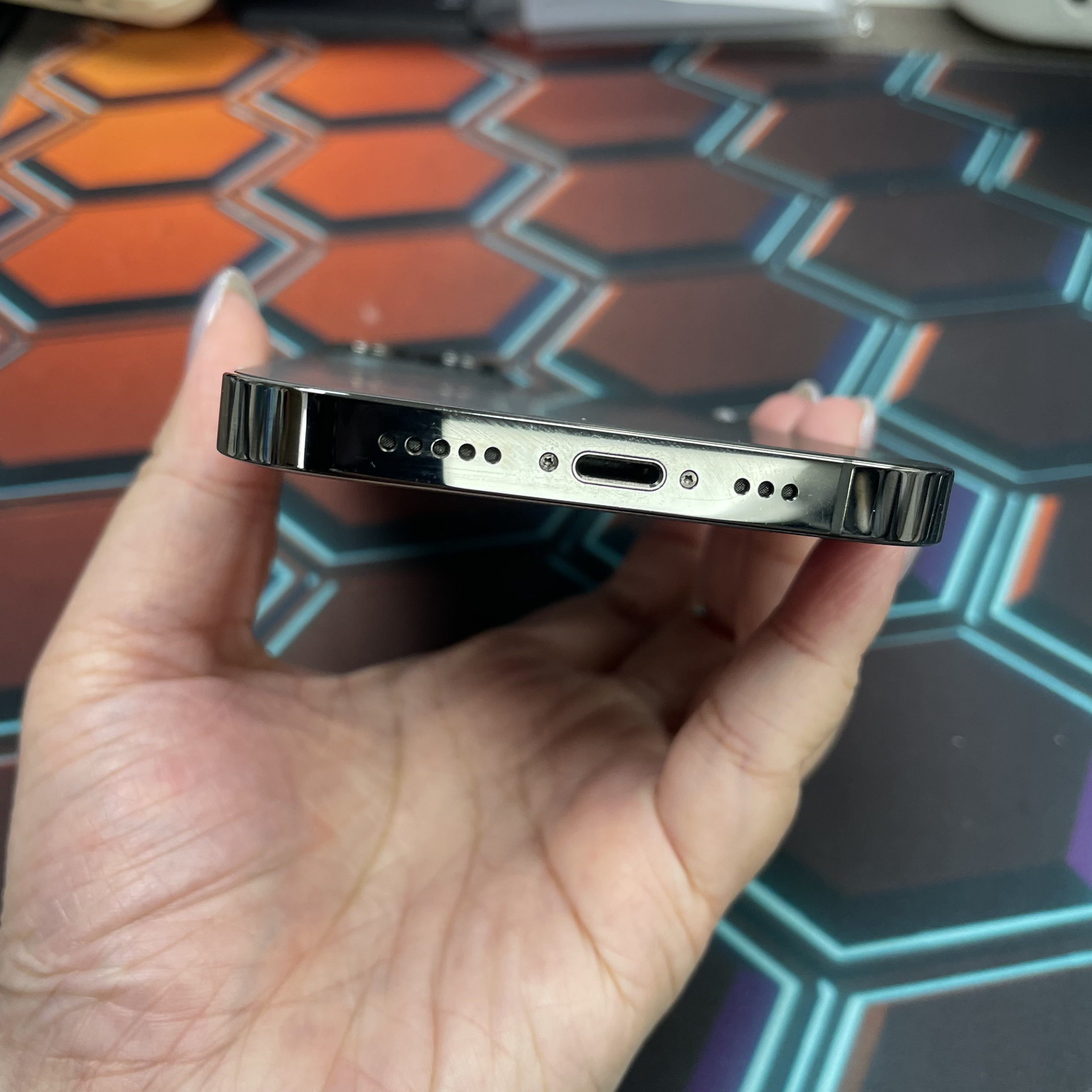 *6825 13 pro 勁靚機 256GB 電77 黑色 black