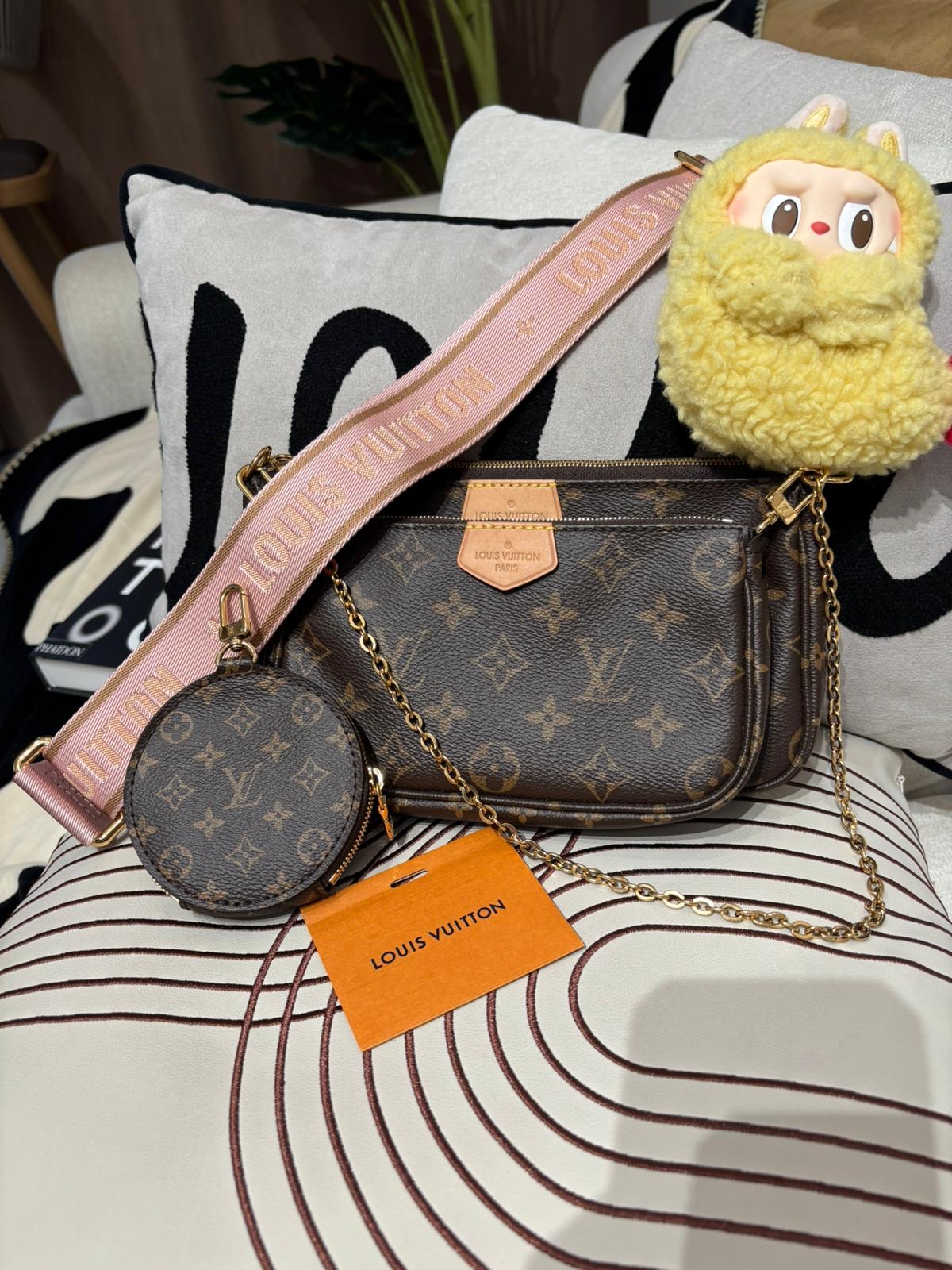 Lv Multi Pochette Accessoires 5合1 100%Authentic ,95%new ✅dust bag✅strap