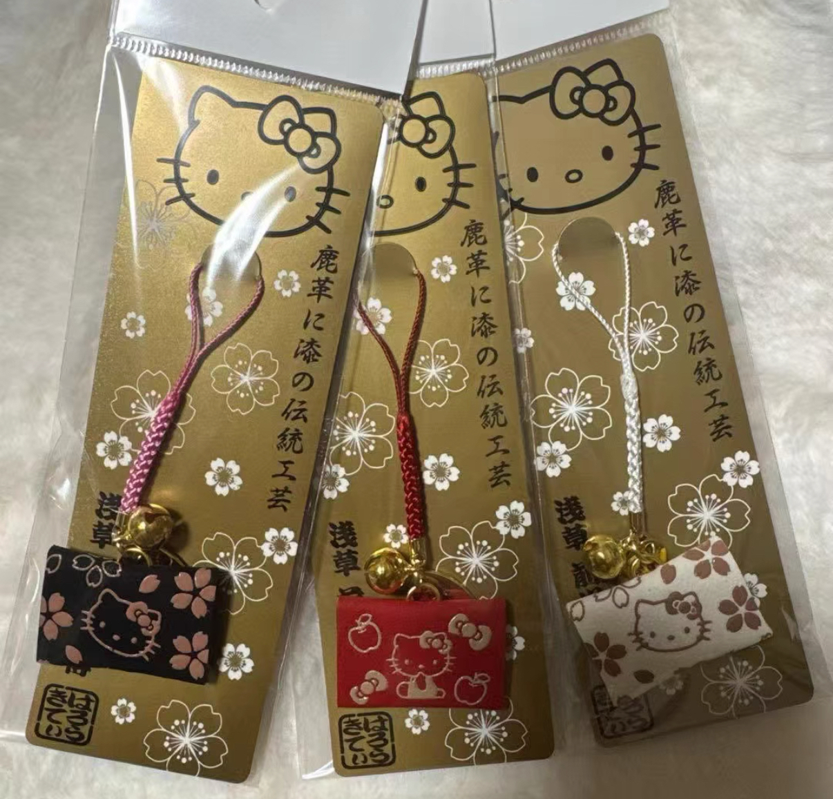 日本神社淺草寺 前川印傳 Hello kitty御守