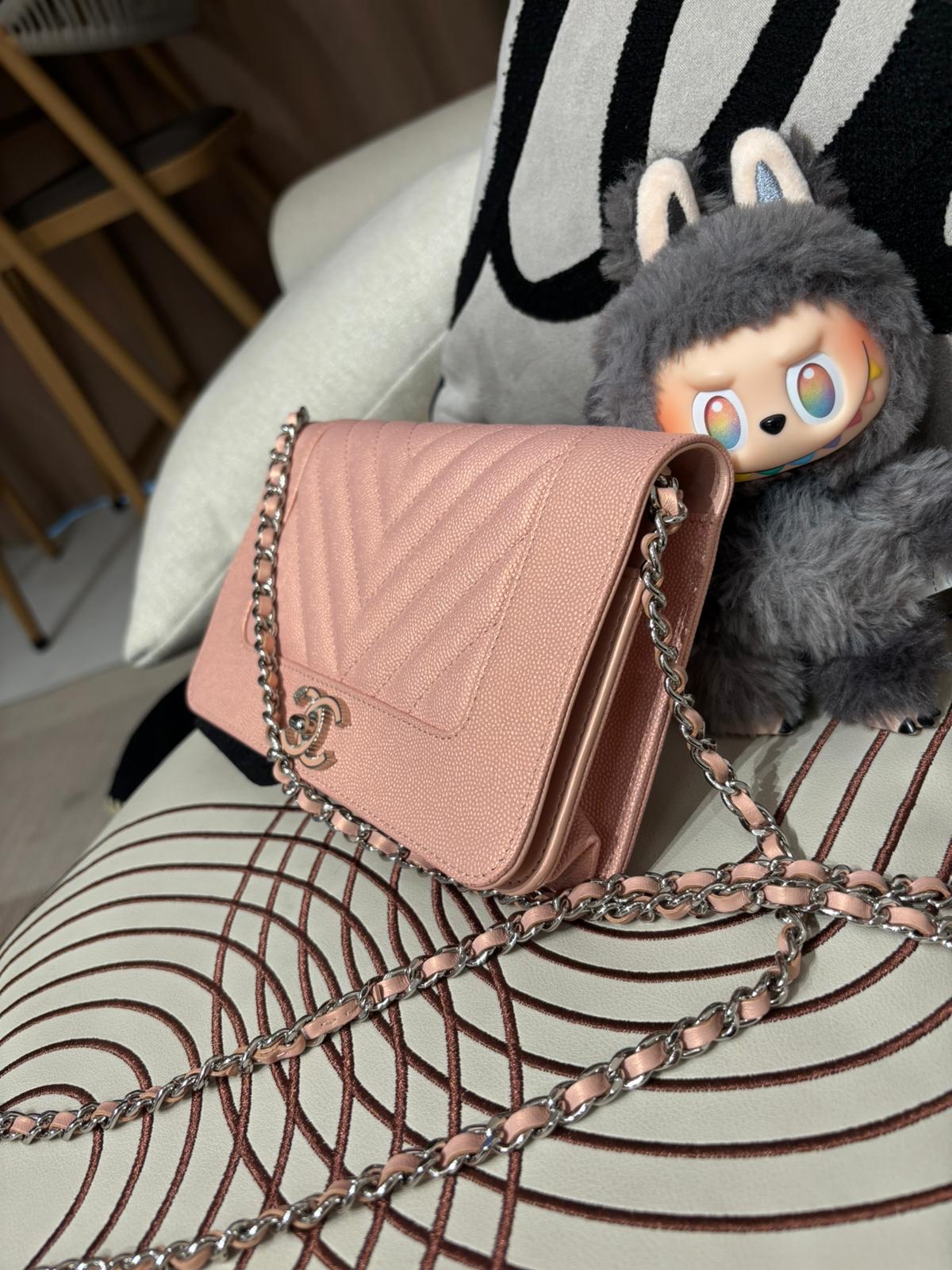 Chanel wallet on chain A93749,荔枝牛皮 100%Authentic ,95%new ✅收據副本✅29card✅ dust bag✅盒