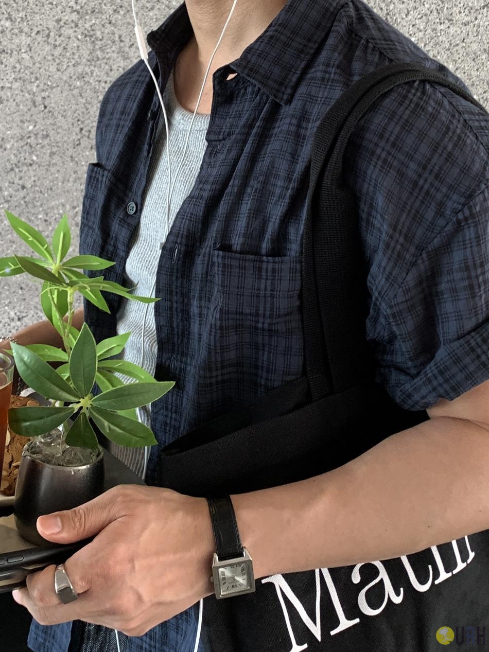 【100%保證韓國直送】Randwy Wrinkle Check 輕量微皺感格紋鈕扣捲袖短袖襯衫 👕 [3 color] RL115082