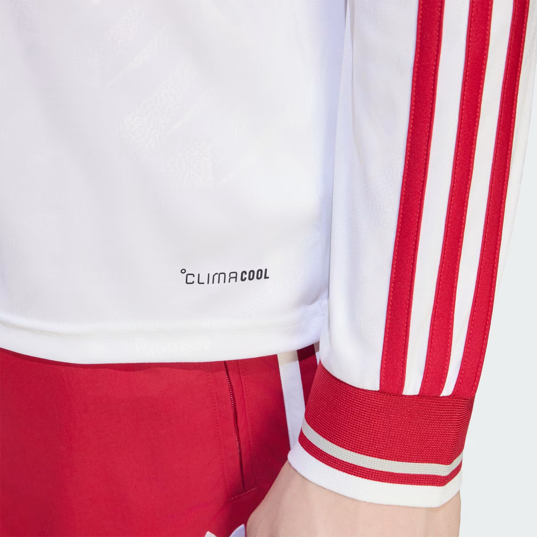 🔖重現歐洲之夜榮耀 Adidas Liverpool 利物浦 2026-27 長袖作客球迷版球衣 (可加印字章) KB8292