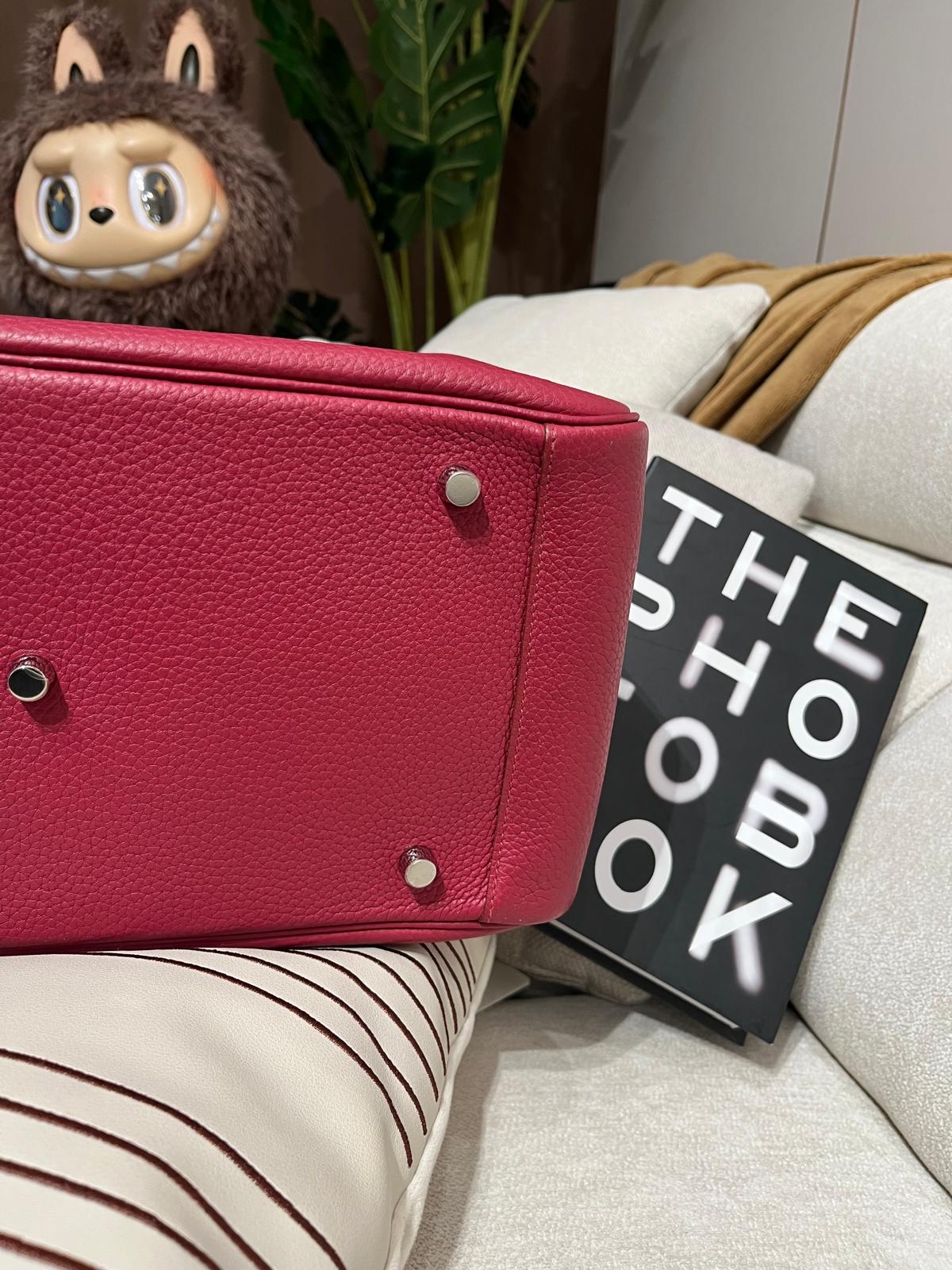 Hermes Lindy 34,rubis,STAMP T 100%Authentic,95%new✅dust bag