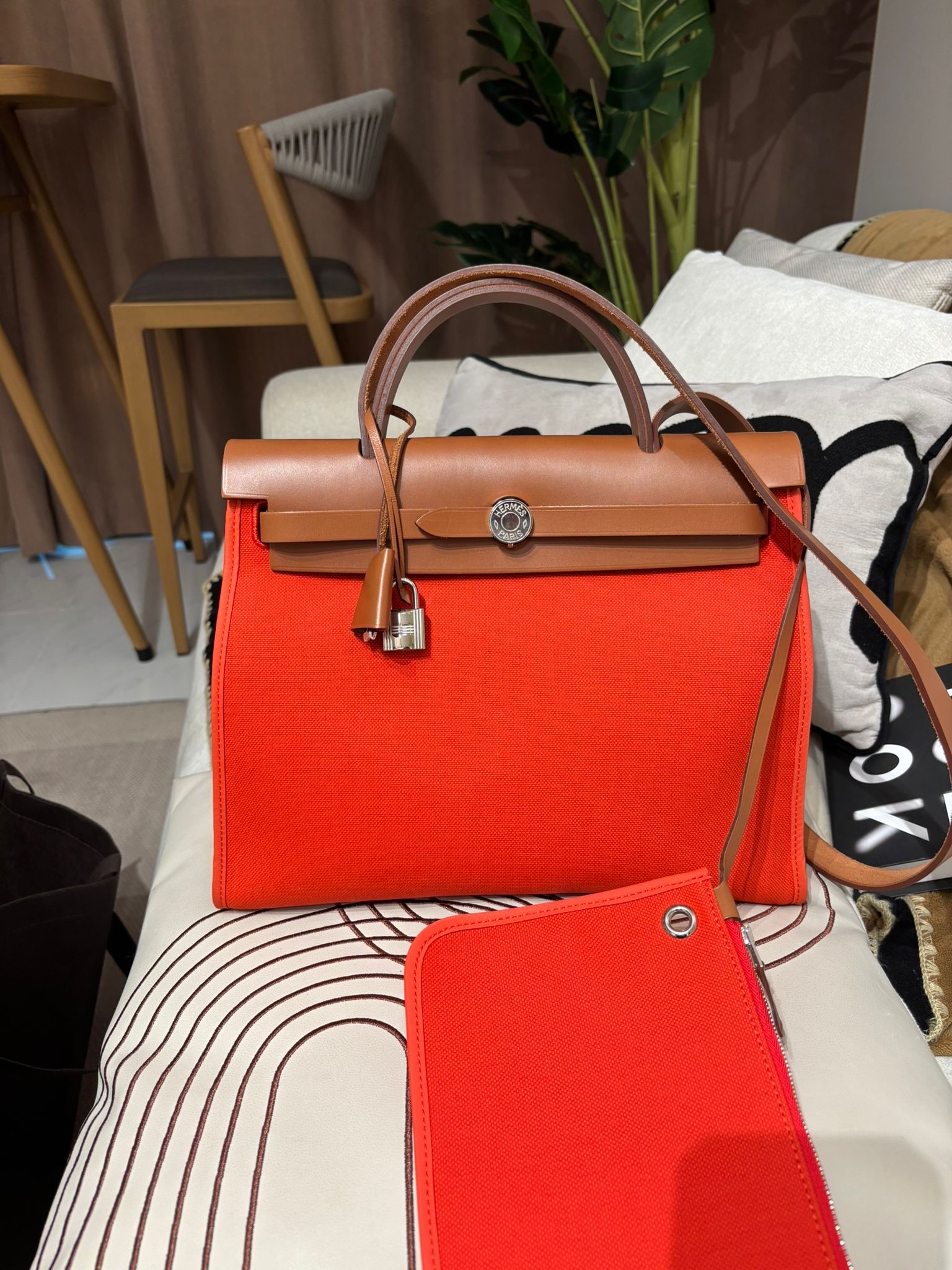 Hermes herbag 31,STAMP C, capucine ,100%Authentic ,98%new ✅收據副本✅Key Lock✅Dust bag