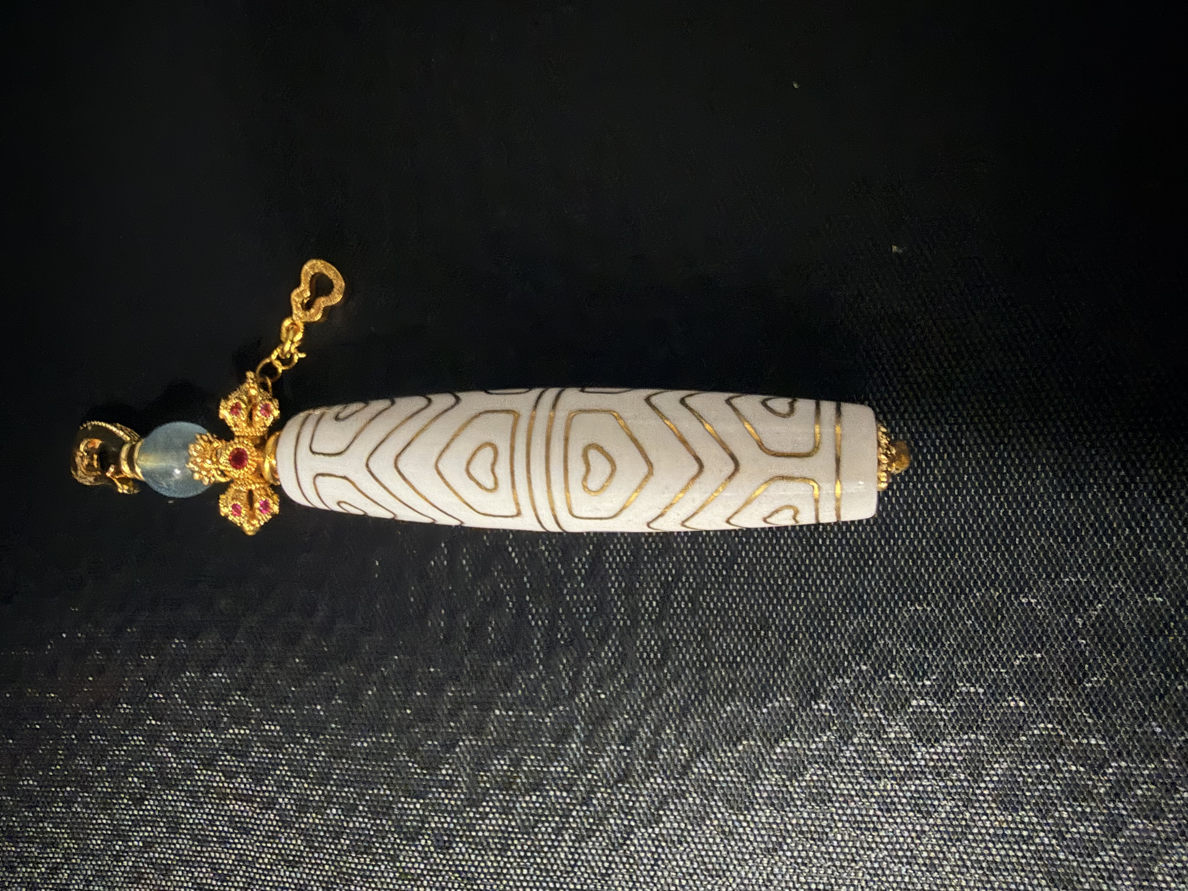 TZDZSJ973措銀白毫金剛十二眼天珠吊咀