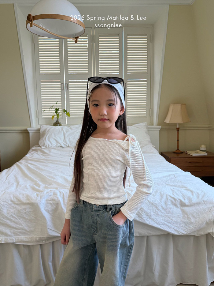 🇰🇷Matilda&Lee tee