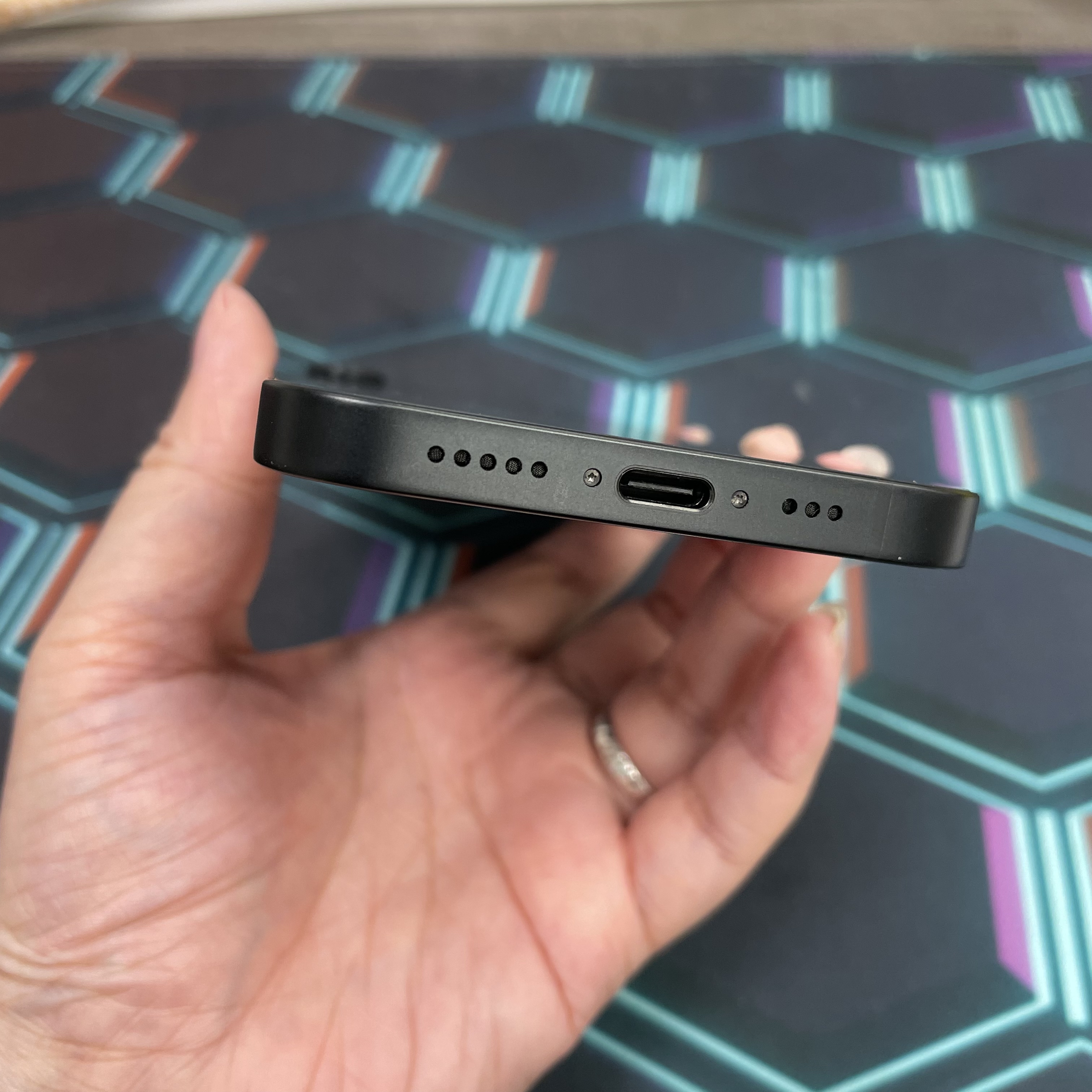 *7921 16e 完美機 256GB 電91 黑色 black