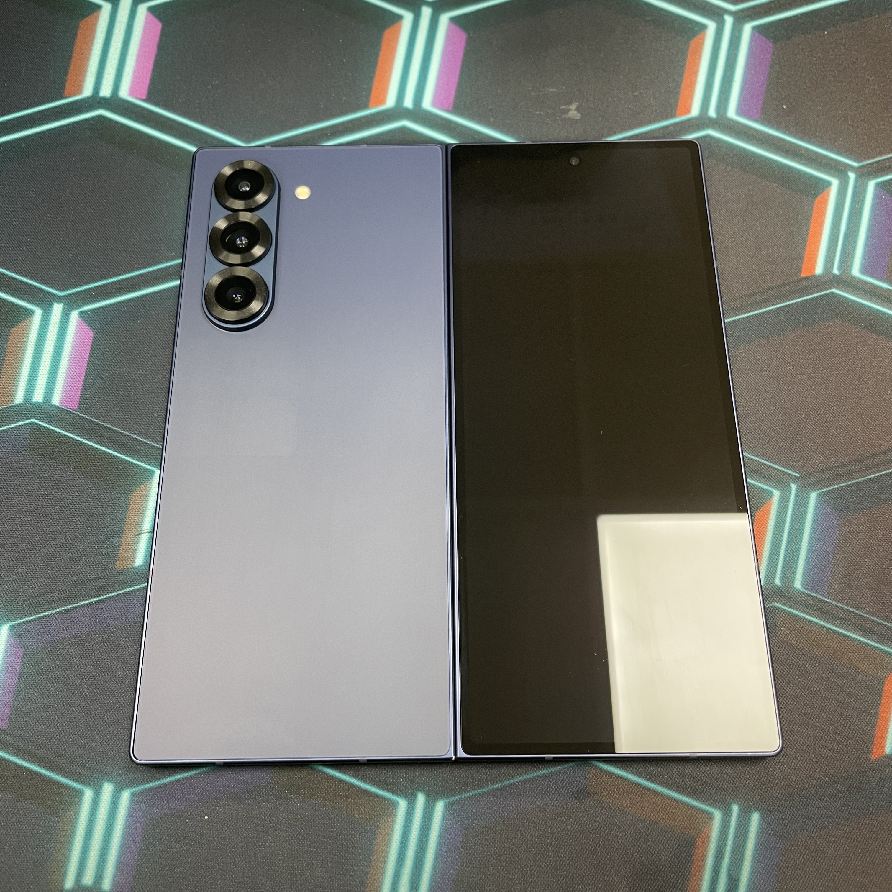 *6563 Galaxy Z Fold 6 國際版 12+512GB 藍色 blue