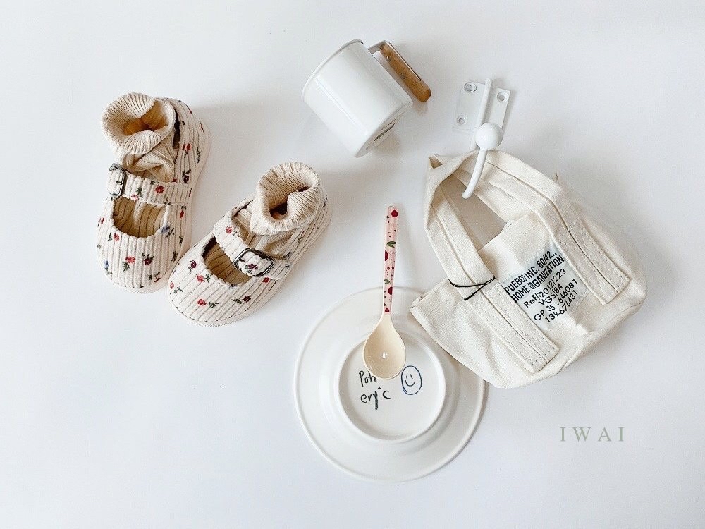 Neko | flower shoes (Ivory 130)