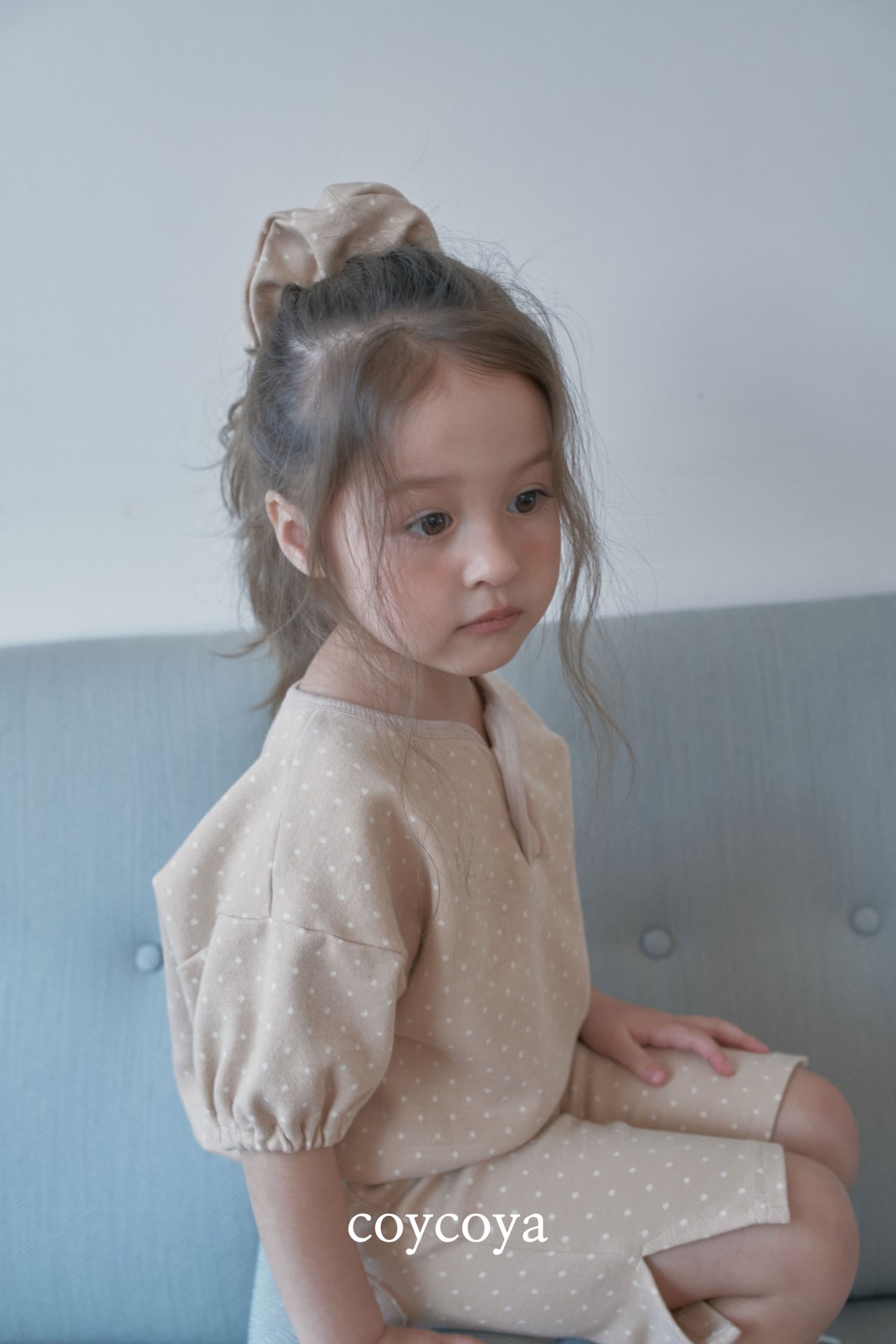 🌸預訂 韓國直送🌸🇰🇷COYCOYA兩色波點鈕扣短袖上衣