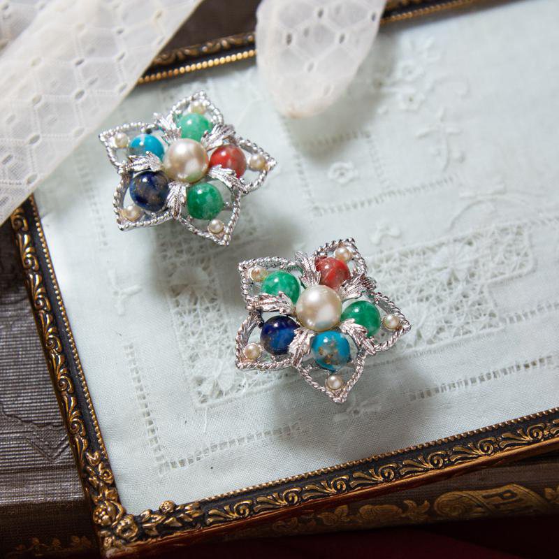 1967 "Fantasy" Sarah Coventry Jewelry Set - Brooch & Clip Earrings (MN339)